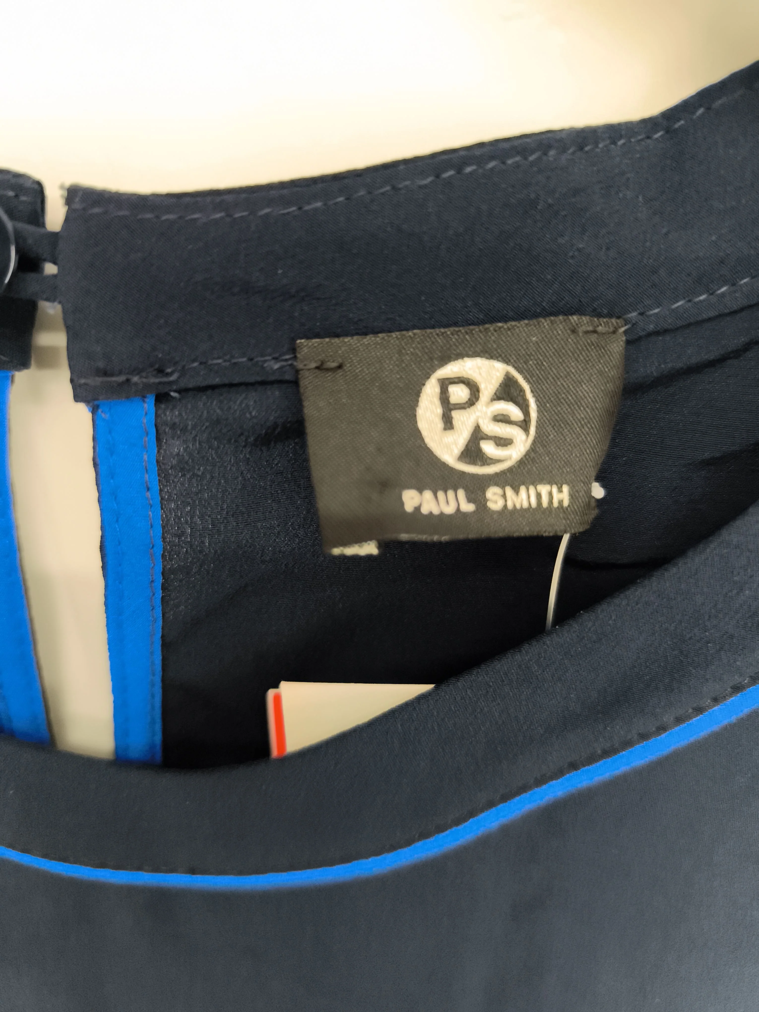 Paul Smith Women's Top UK 16 Blue 100% Silk Basic New with tags - Image 5