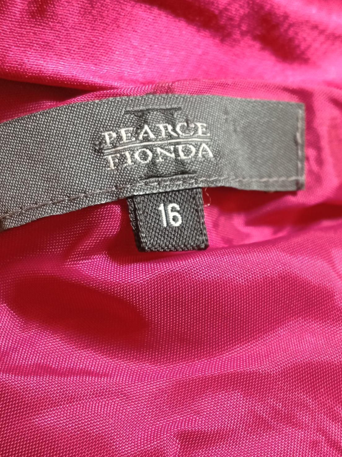 Pearce Fionda Maxi Dress UK16 in Red - Image 5