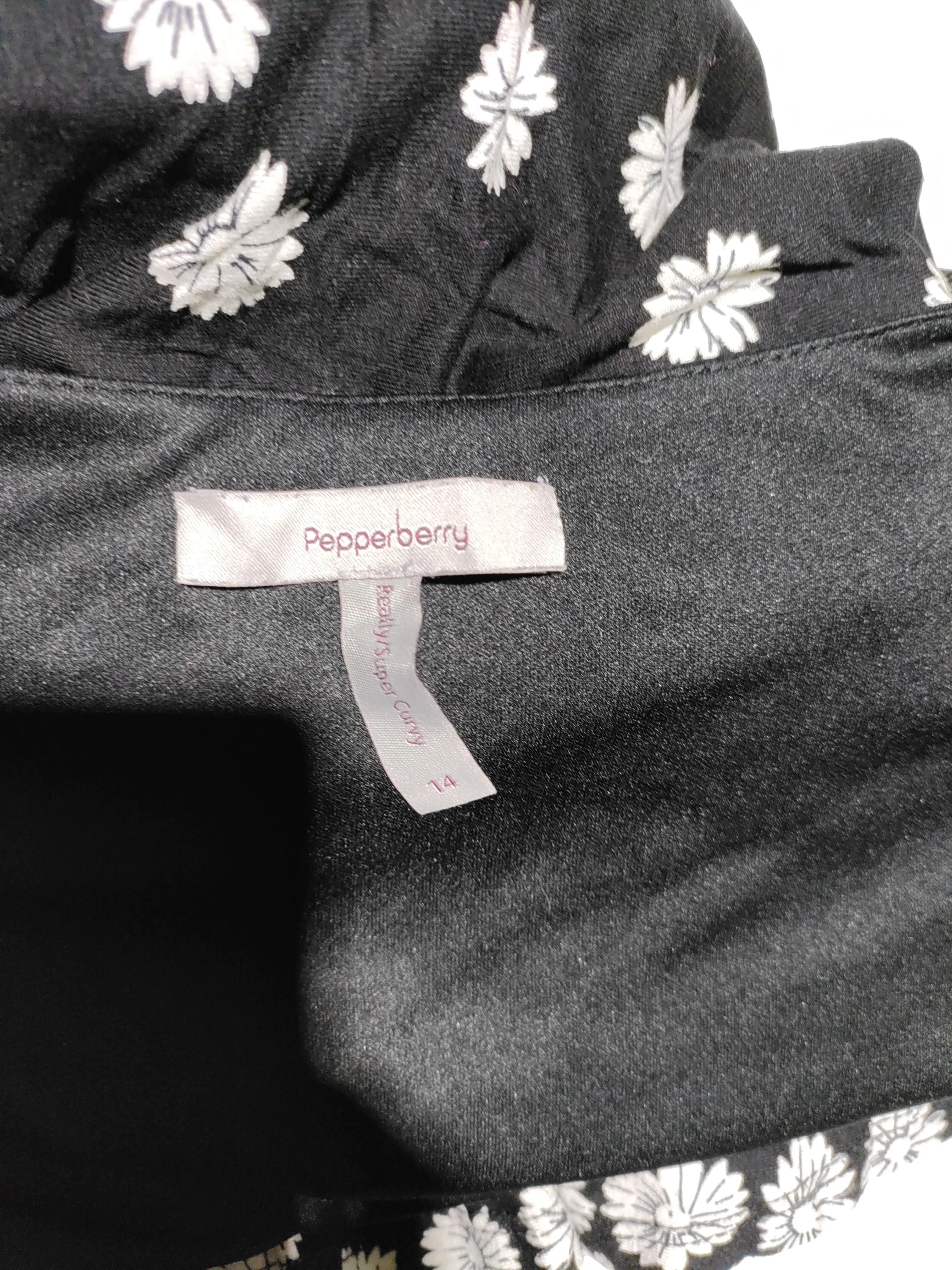 Pepperberry Mini Dress UK14 in Black - Image 5