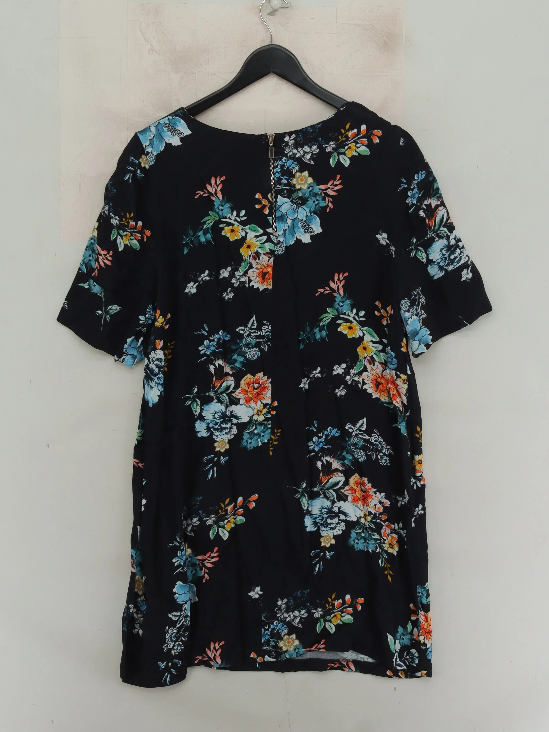 Phase Eight T-Shirt Mini Dress UK16 in Black - Image 2