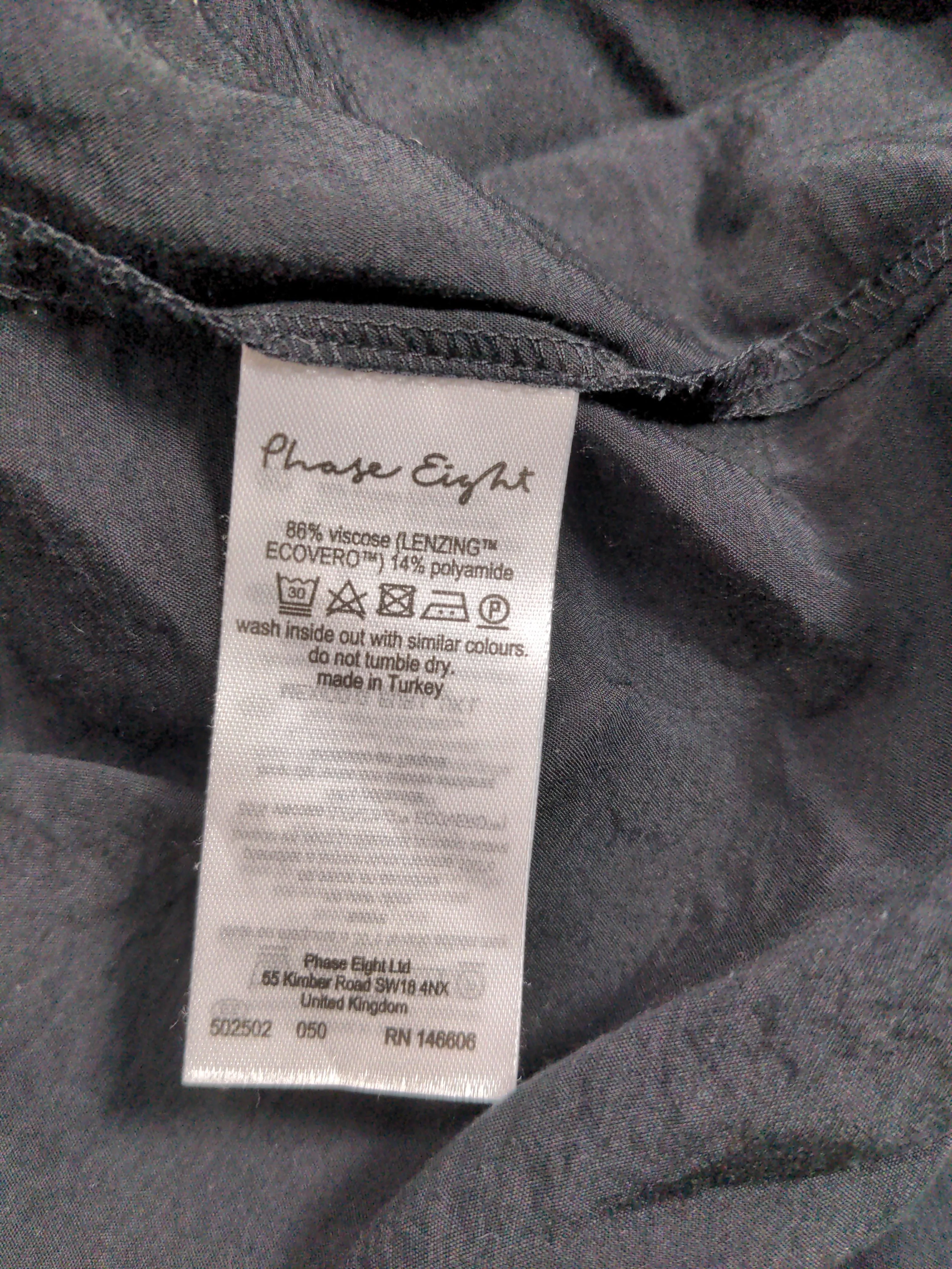 Phase Eight Women's Top L Black Viscose with Polyamide 3/4 Sleeve V-Neck Basic - Image 6
