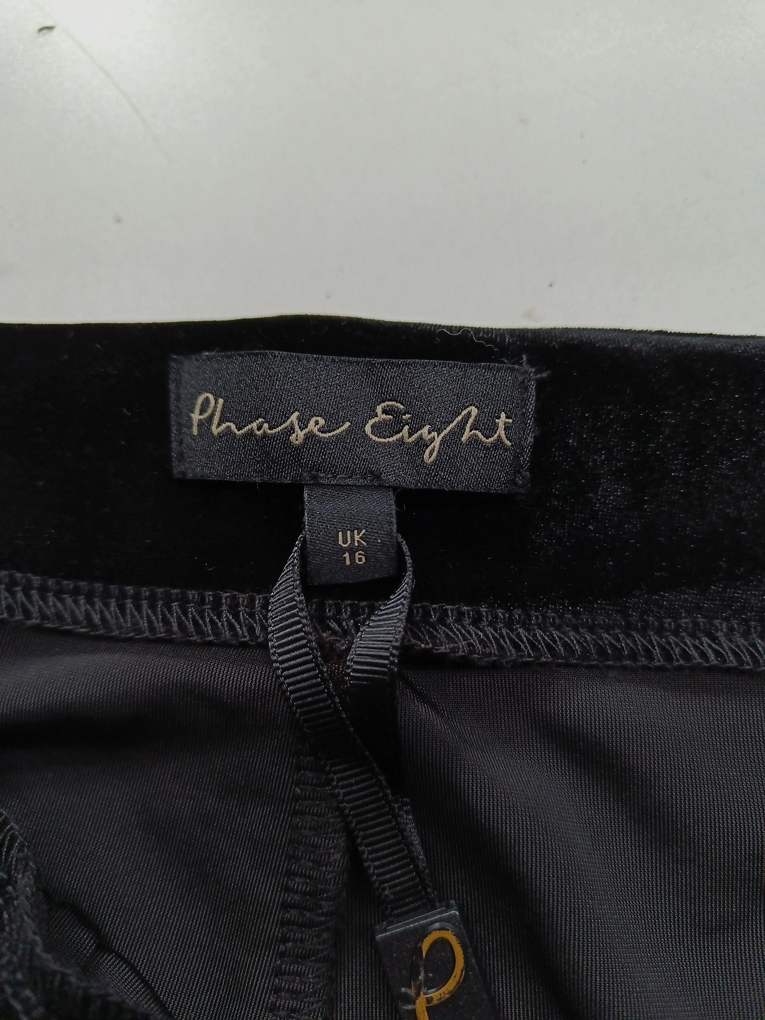 Phase Eight Women's Trousers UK 16 Black Polyester with Elastane Sweatpants - Image 5