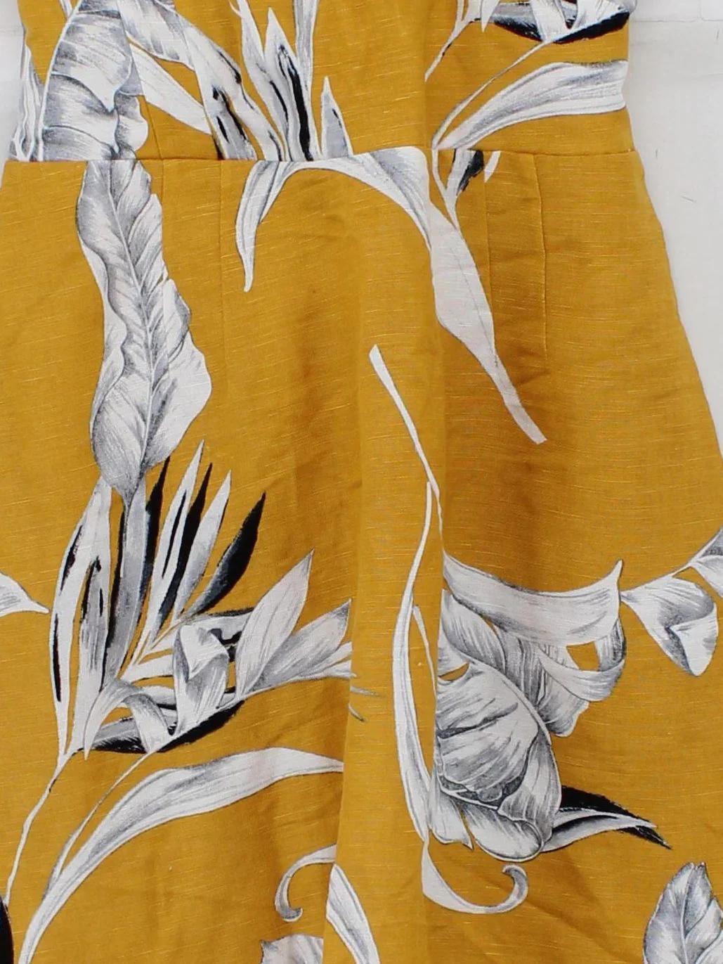 Phase Eight Wrap Midi Dress UK8 in Yellow - Image 3