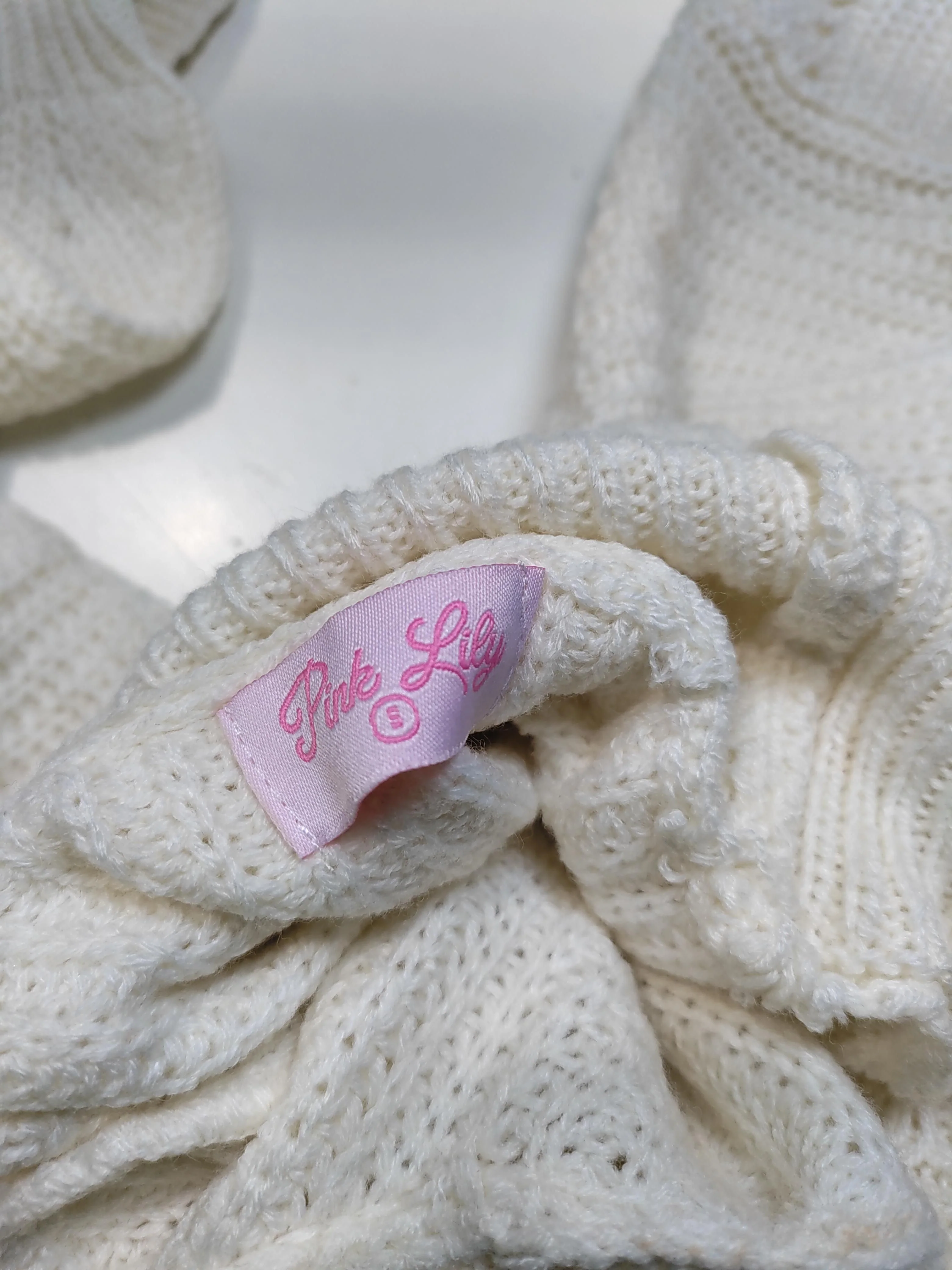 PINK Women's Jumper S Cream 100% Acrylic Roll Neck Pullover - Image 5