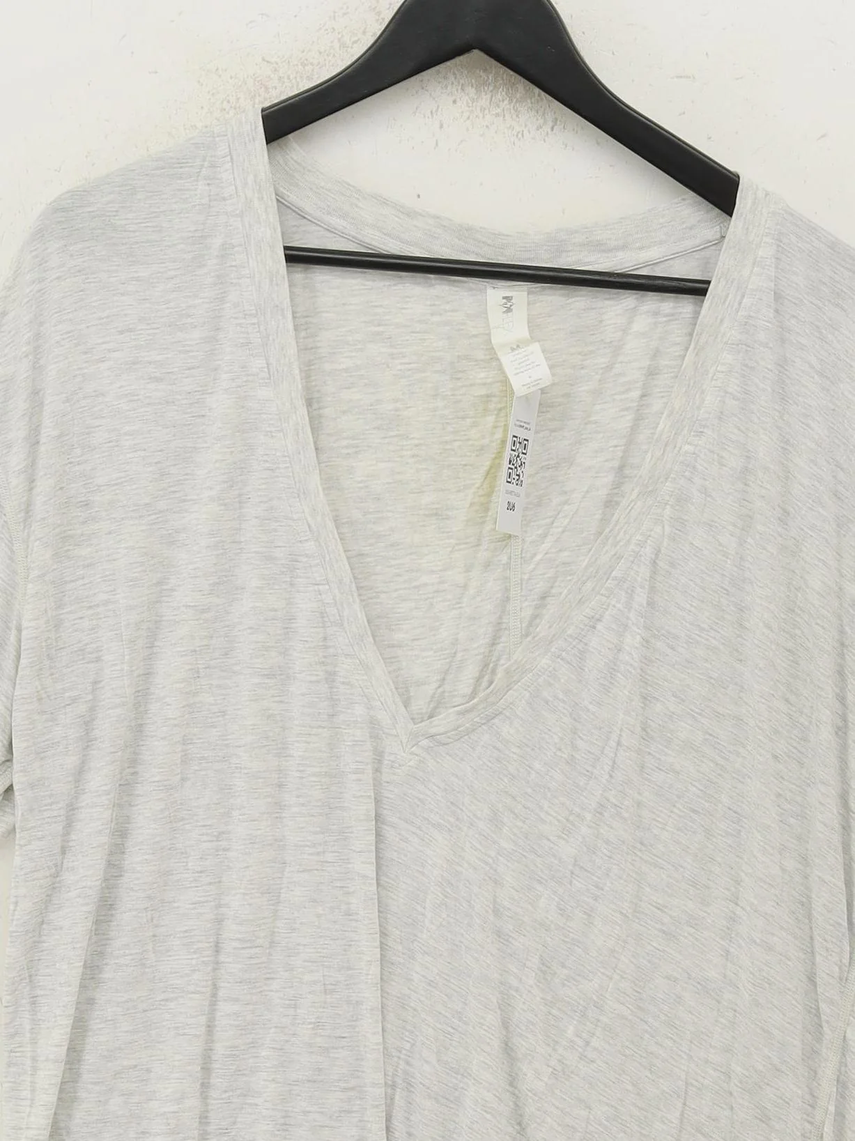 POPFLEX Women's T-Shirt M Grey Rayon with Spandex Short Sleeve V-Neck Basic - Image 3