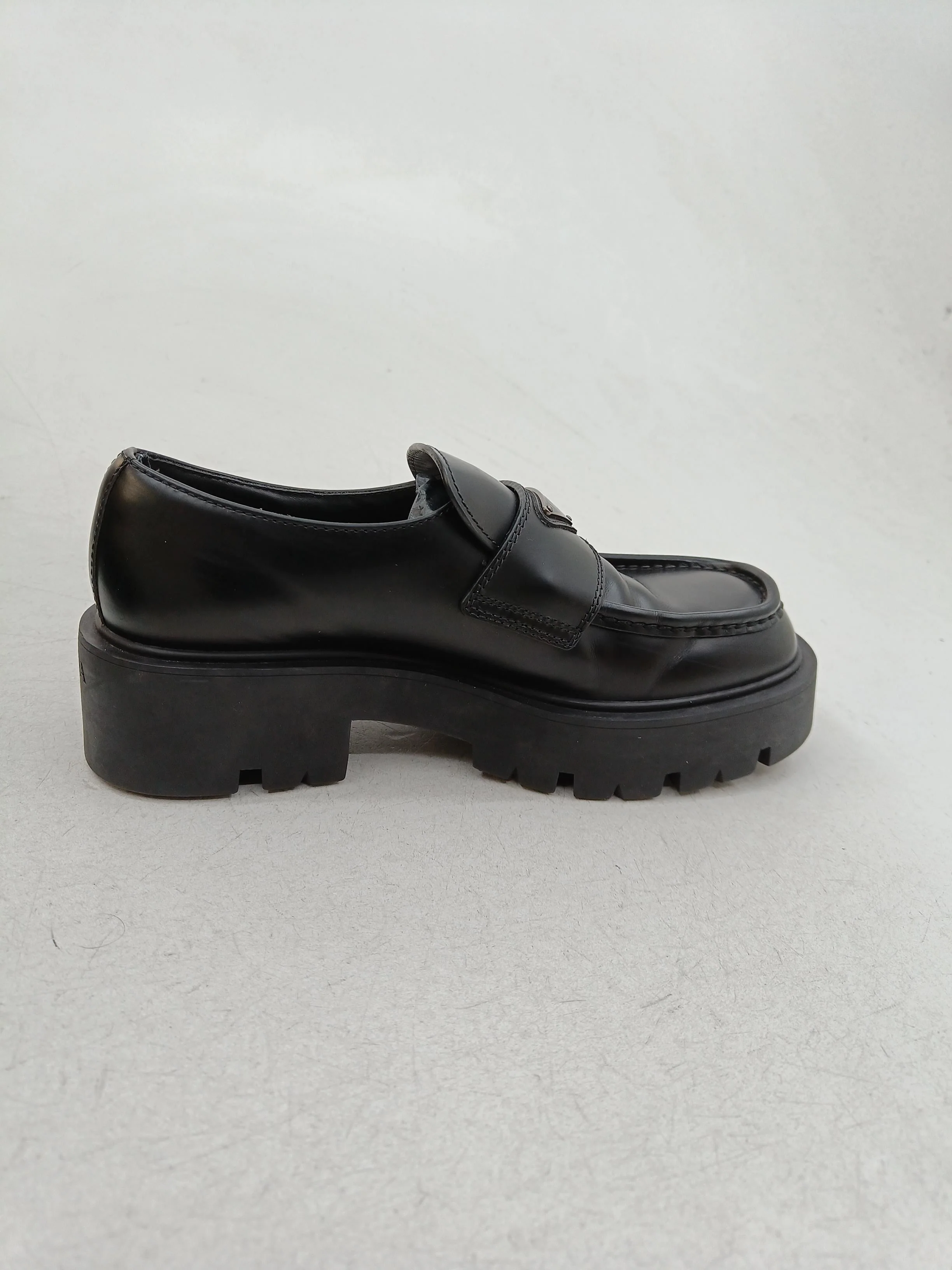 Prada Men's Formal Shoes UK 6.5 Black 100% Leather Brogue - Image 5