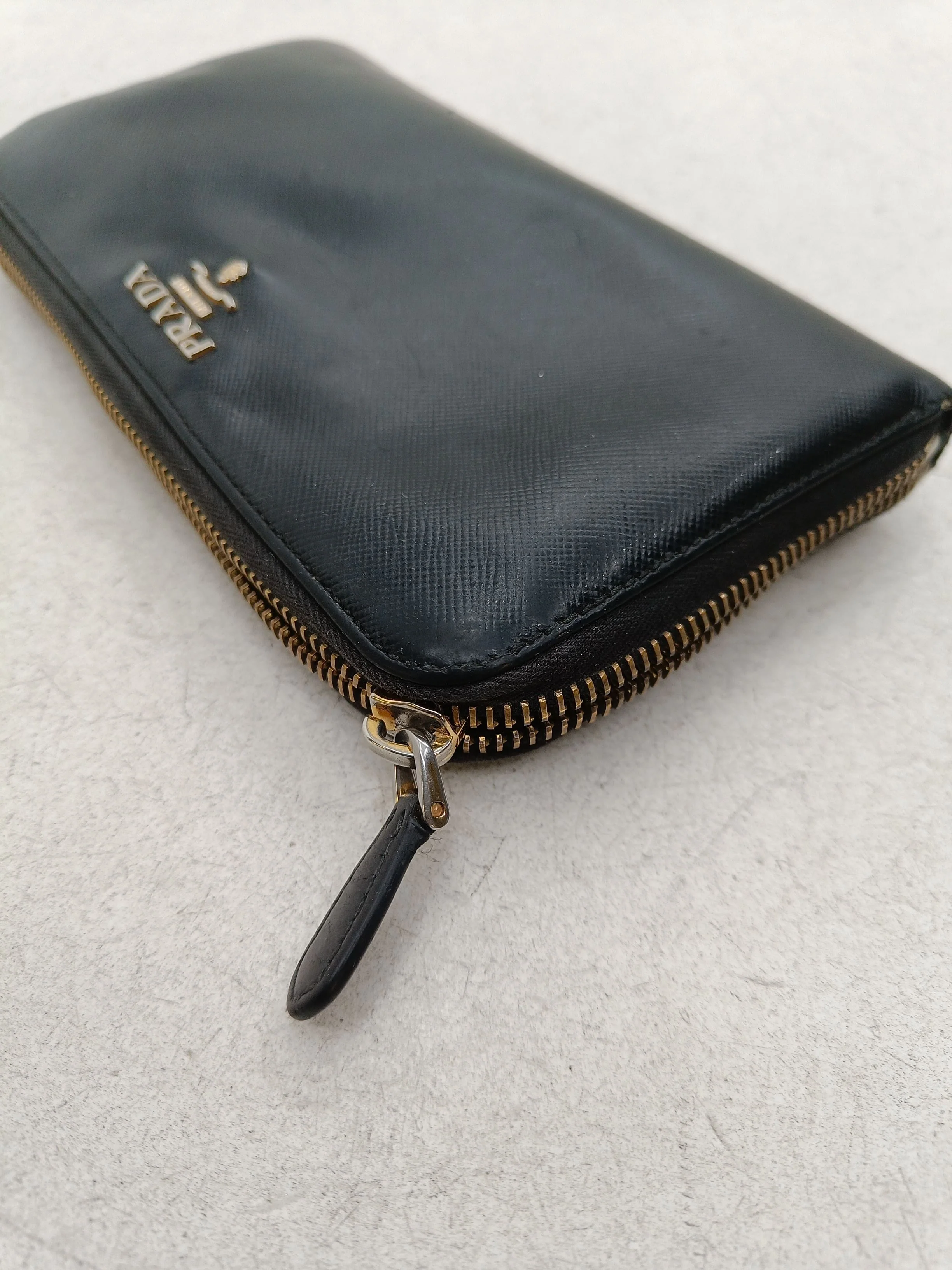Prada Women's Wallet Black 100% Leather - Image 5