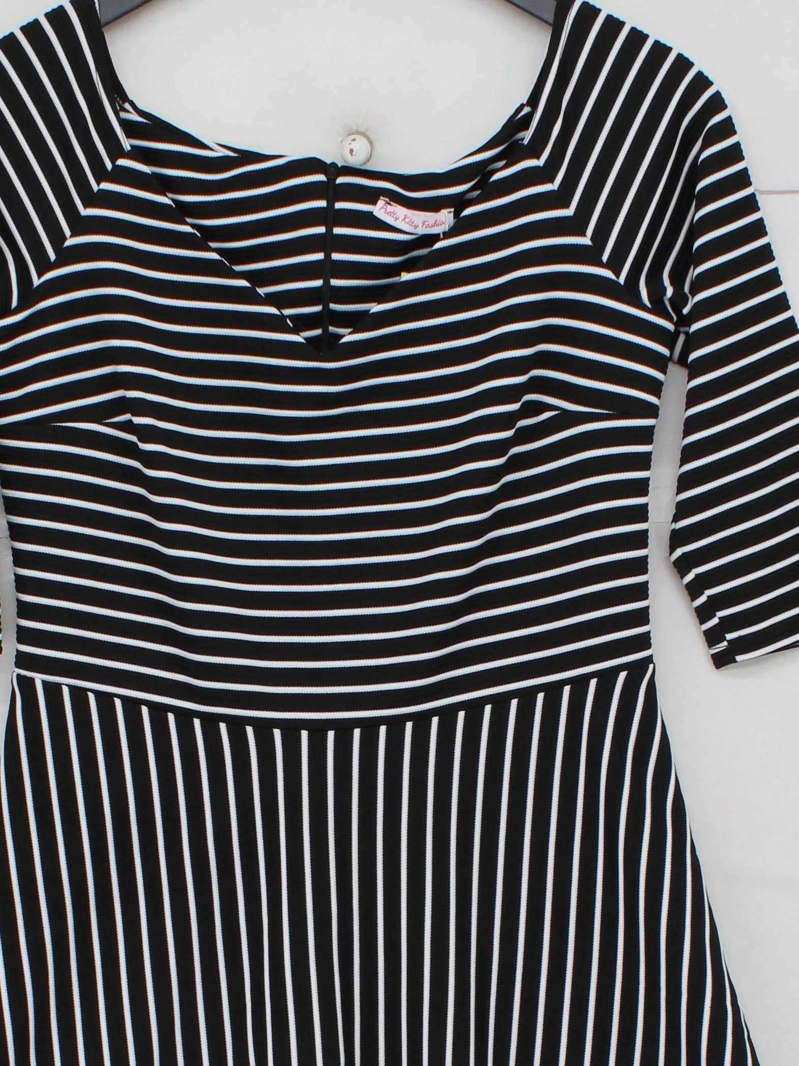 Pretty Kitty Fashion Skater Midi Dress UK14 in Black - Image 3