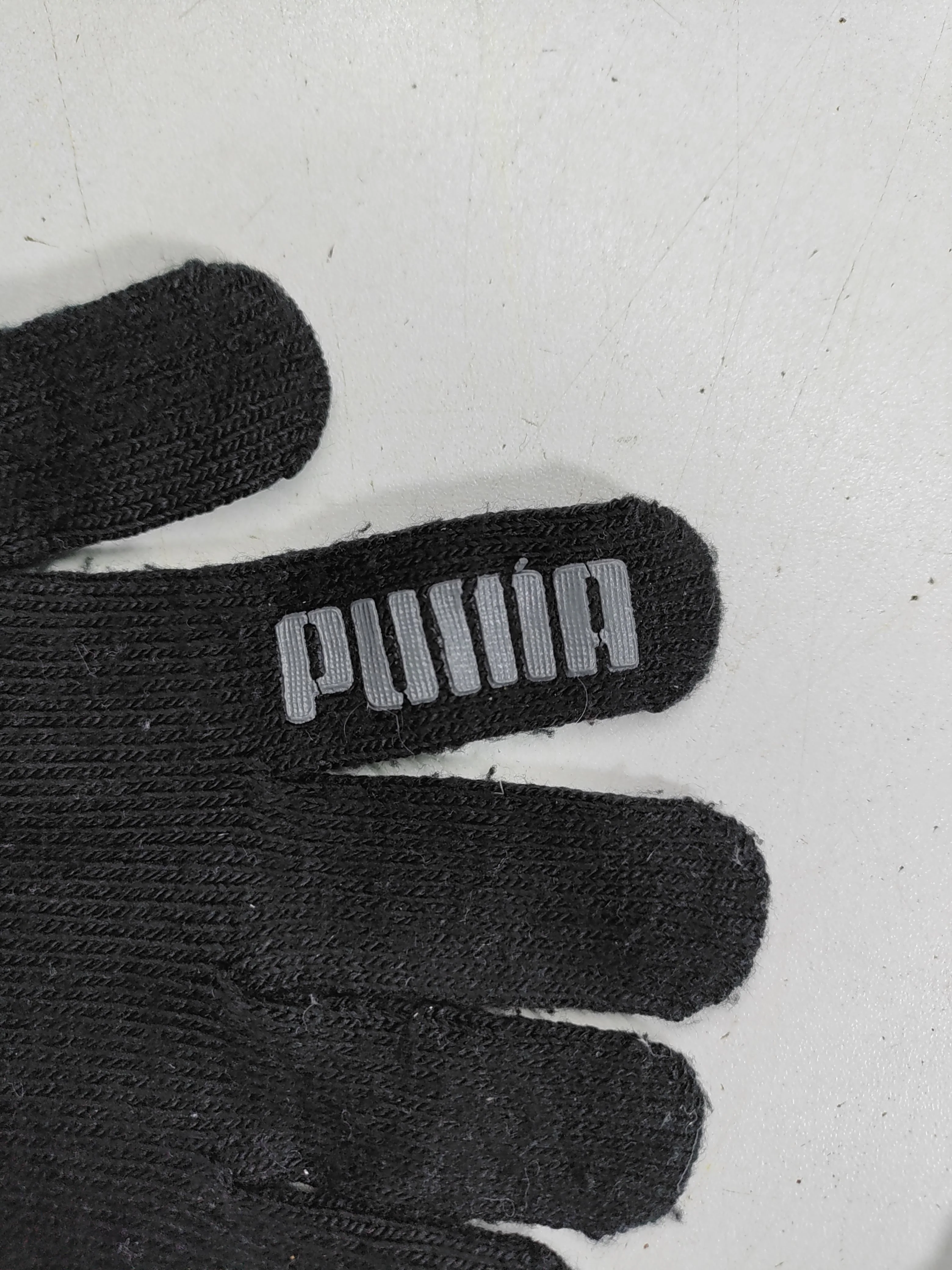 Puma Men's Gloves M Black 100% Wool Glove - Image 6