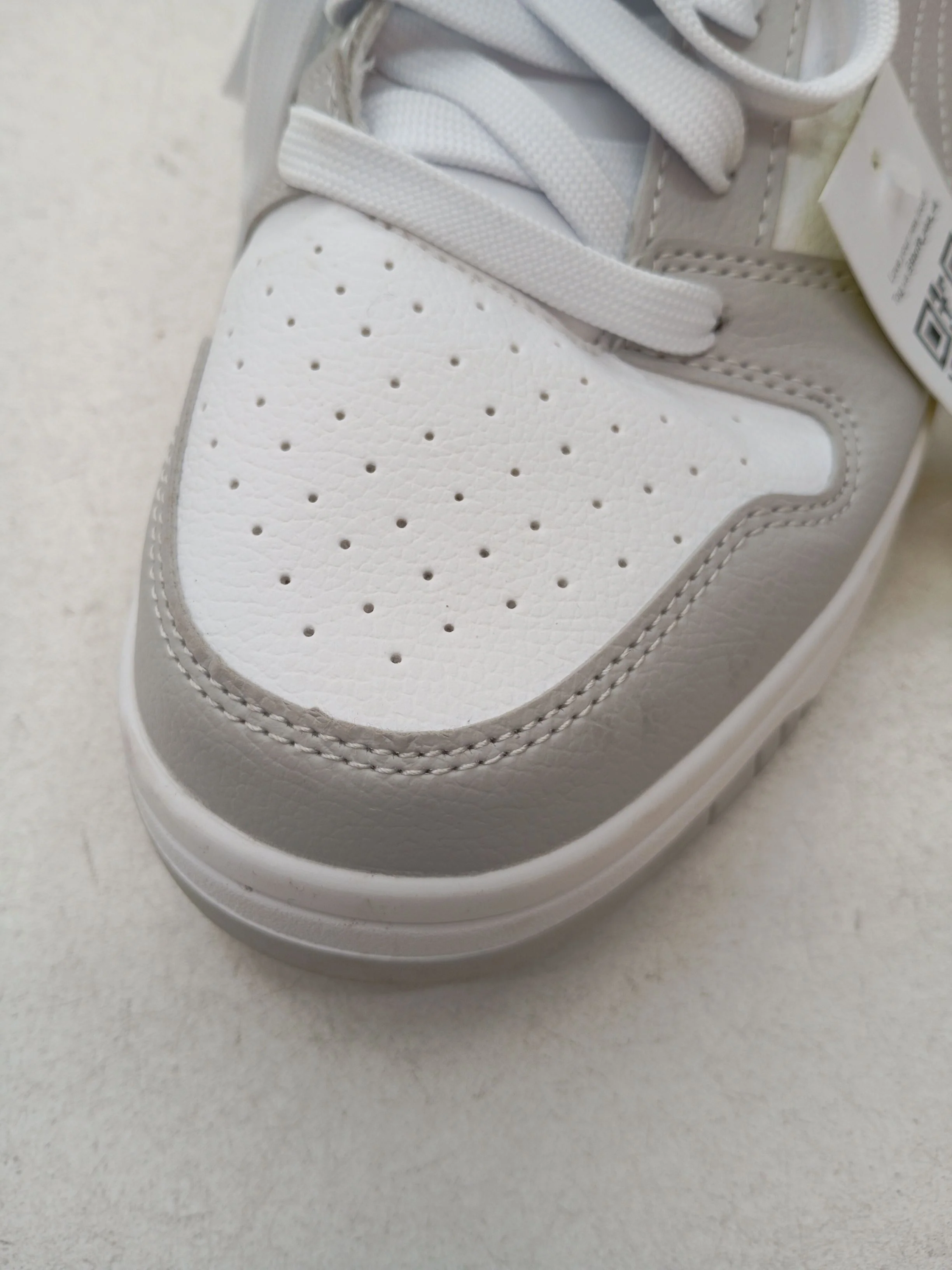 Puma unknown Women's Trainers 369866-18 UK10 EU44.5 US11 in White - Image 8