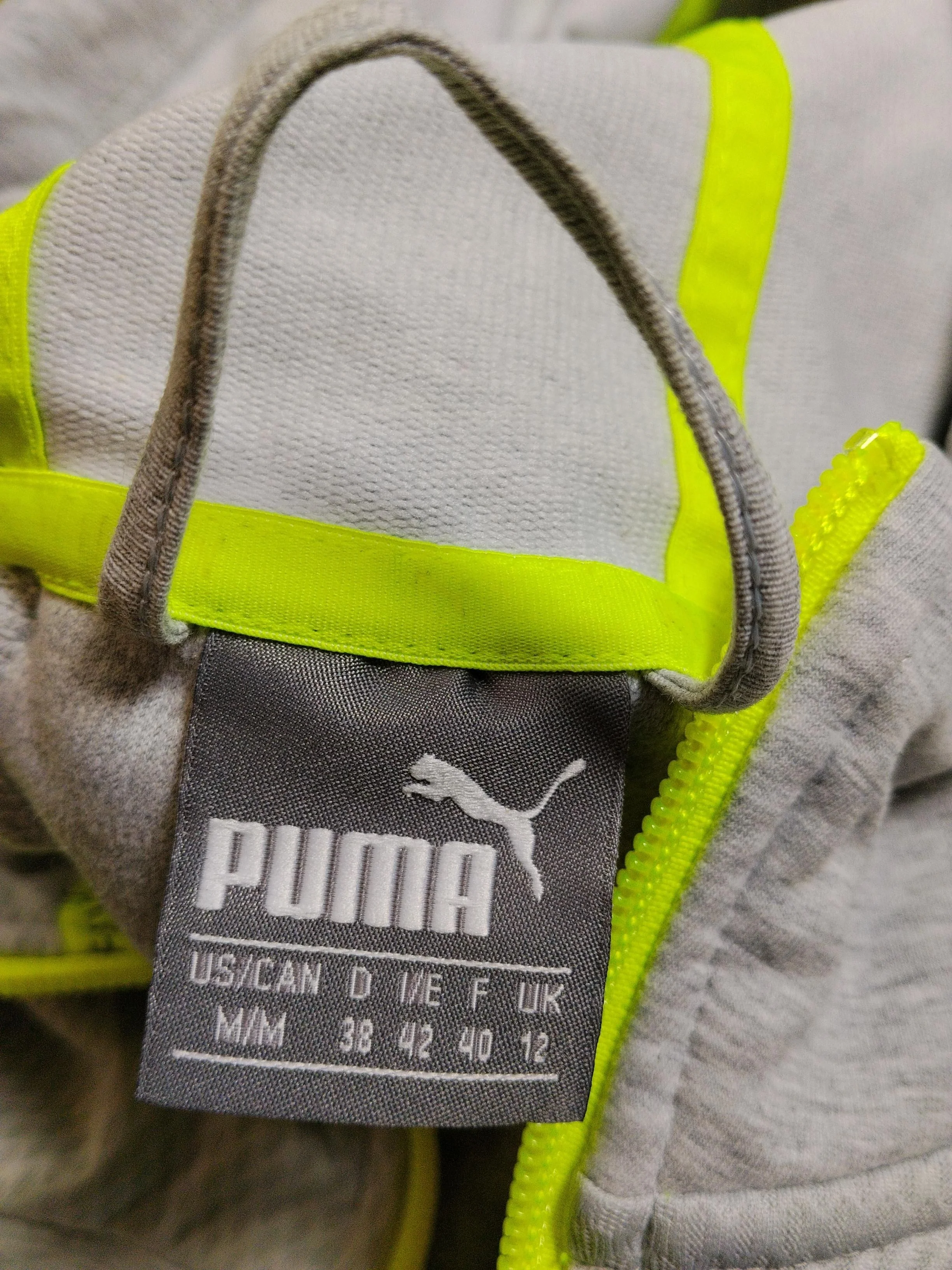 Puma Women's Hoodie M Grey 100% Cotton Pullover - Image 5