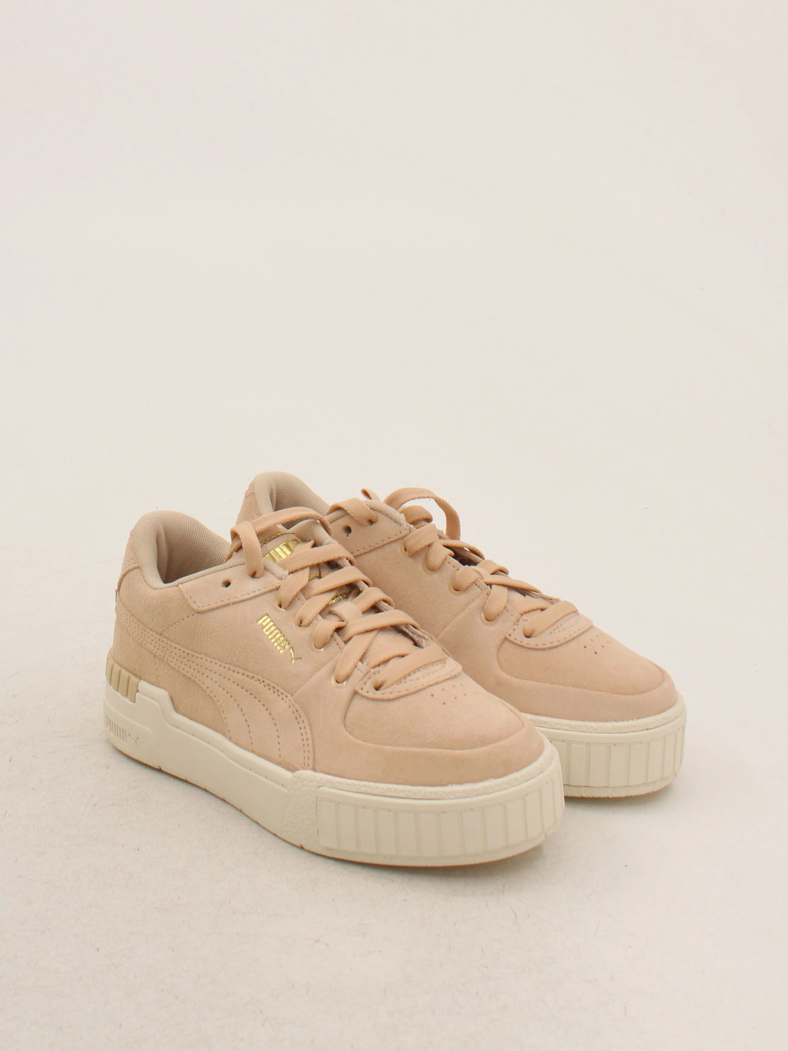 Puma Women's Trainers UK3 in Pink RRP £80 - Image 4