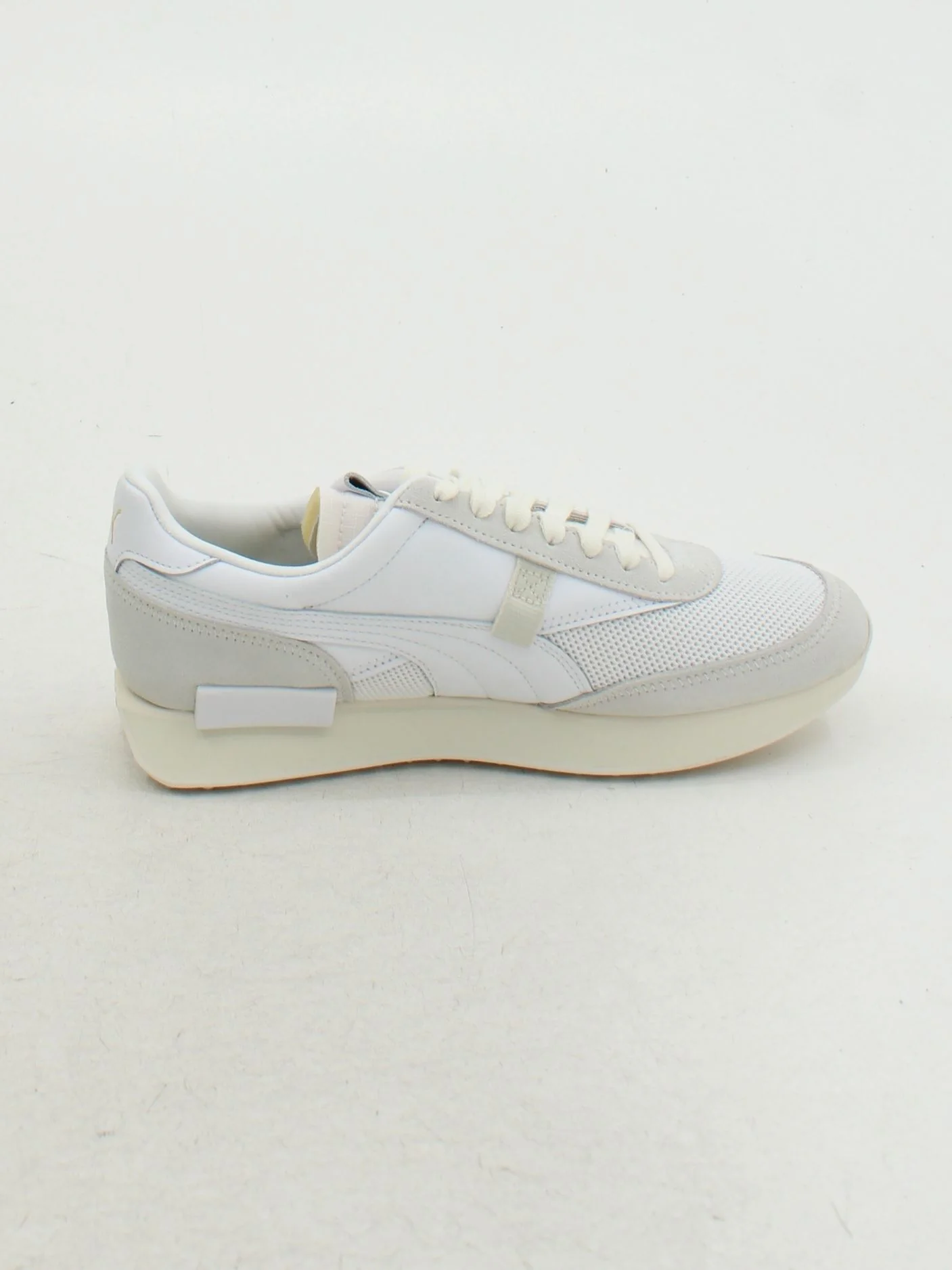 Puma Women's Trainers UK7.5 in White RRP £80 - Image 5