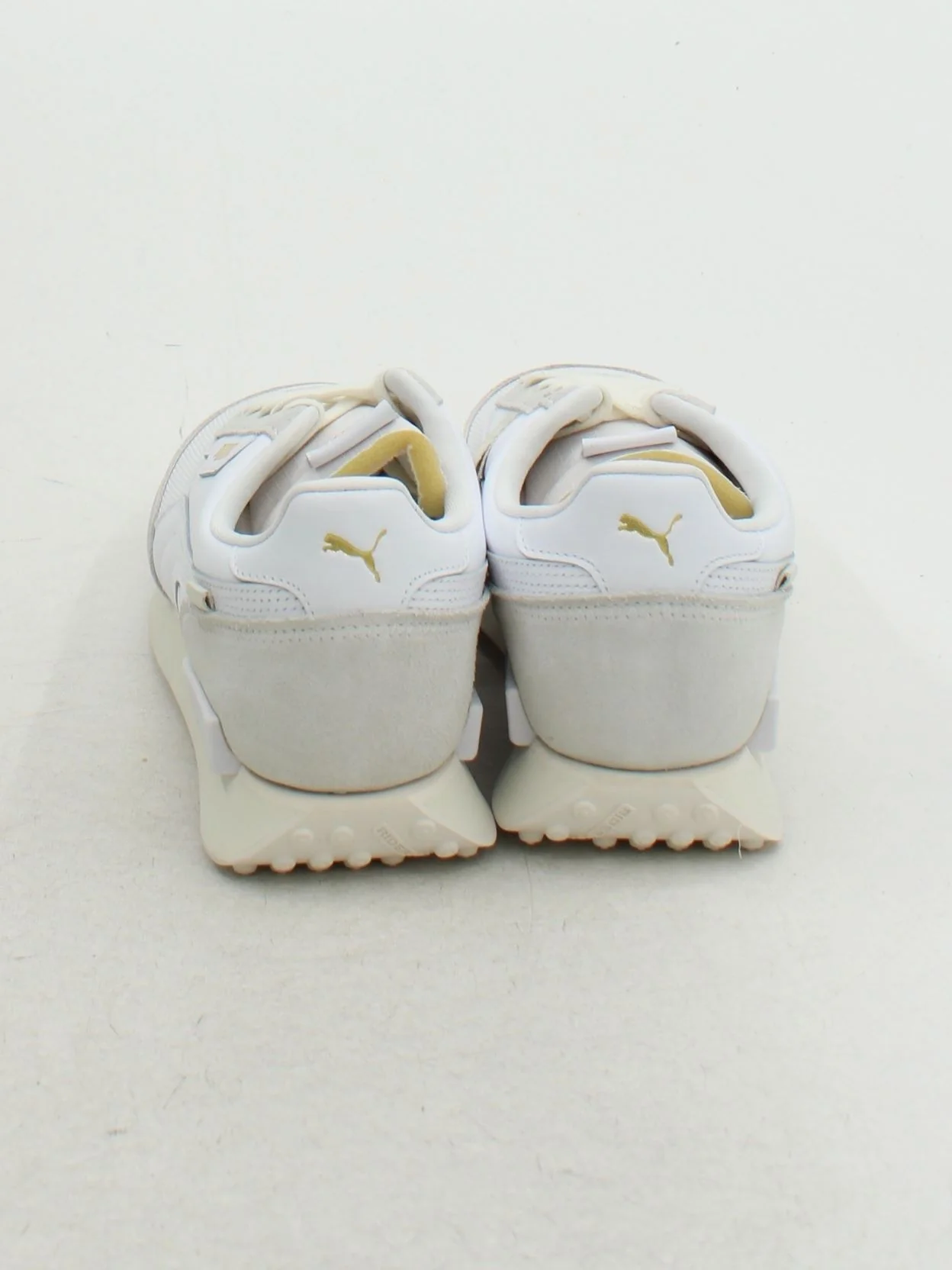 Puma Women's Trainers UK9.5 in White RRP £80 - Image 3