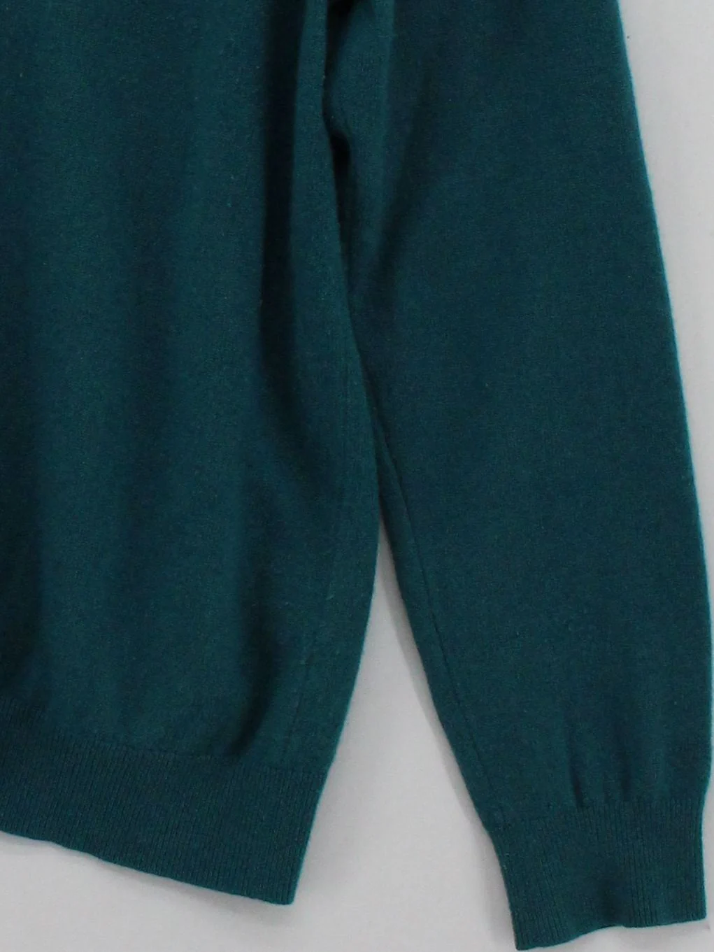 Pure Collection Men's Jumper M Green 100% Cashmere V-Neck Pullover - Image 4