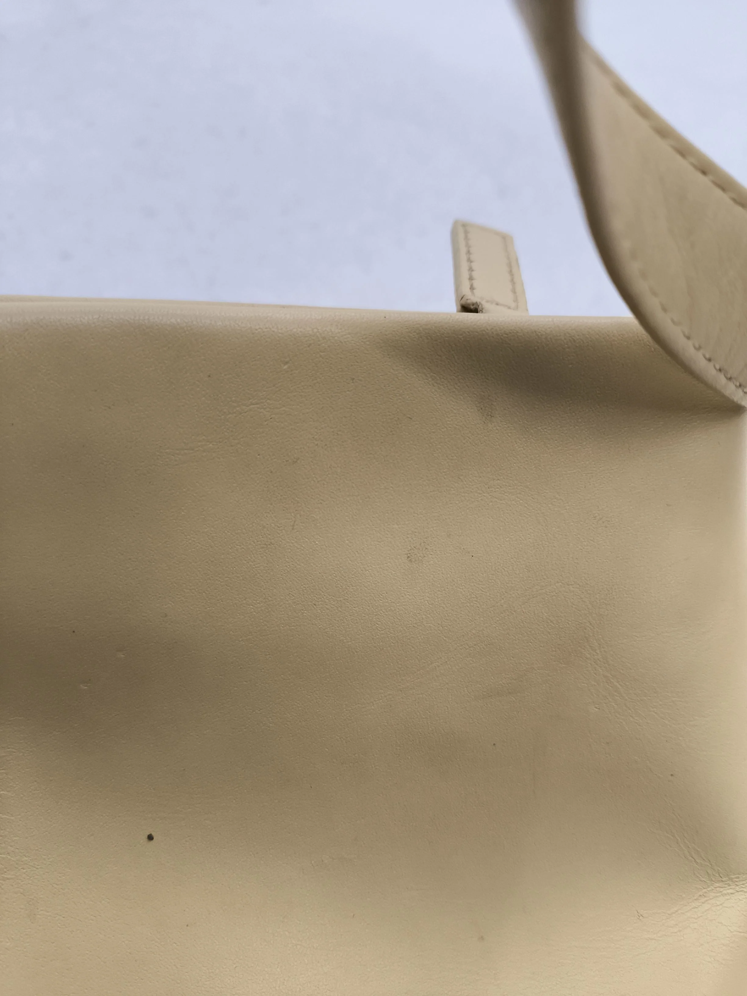 Radley Women's Bag Cream 100% Leather Shoulder Bag - Image 5