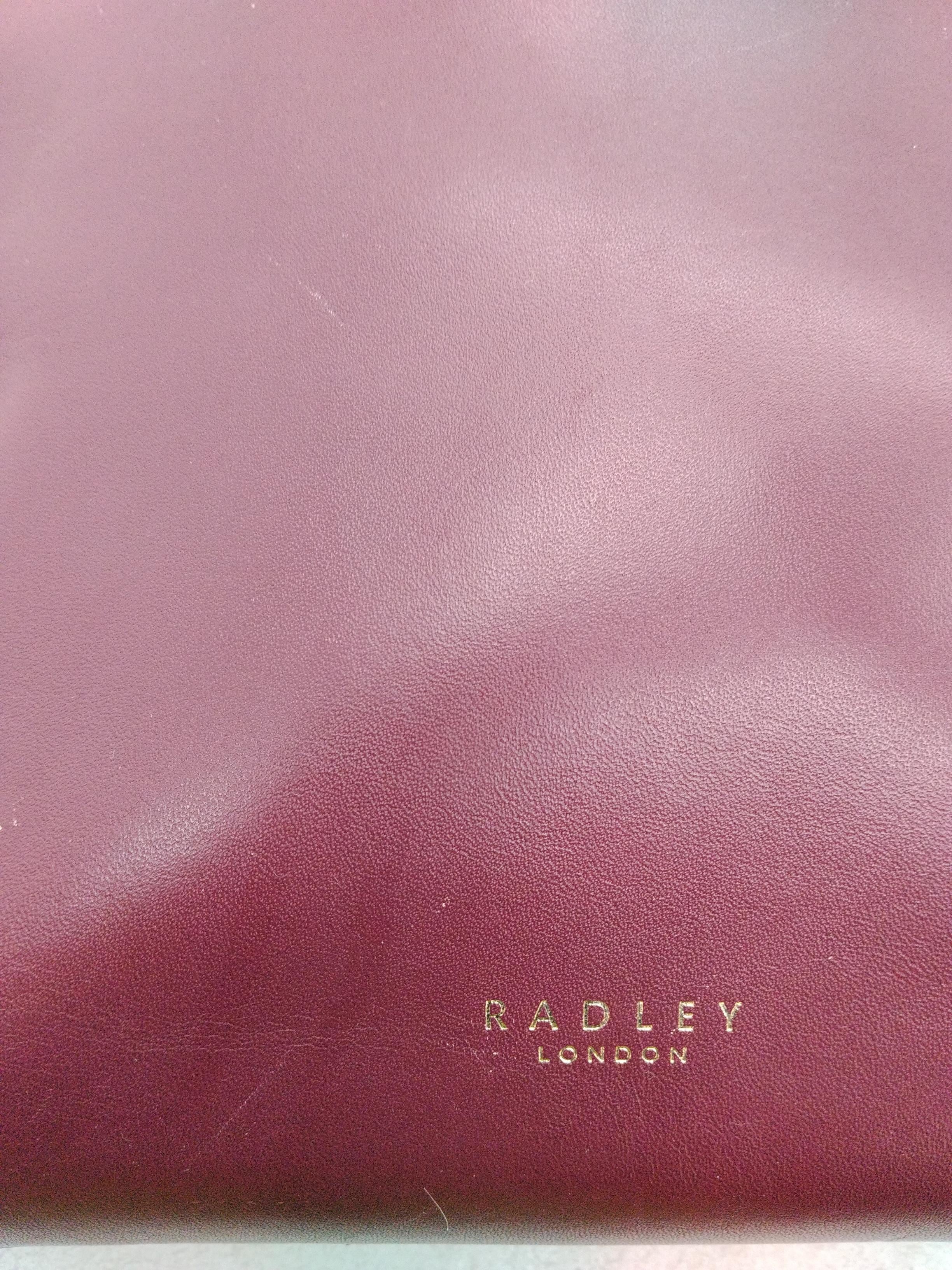 Radley Women's Bag Red 100% Leather Crossbody - Image 3