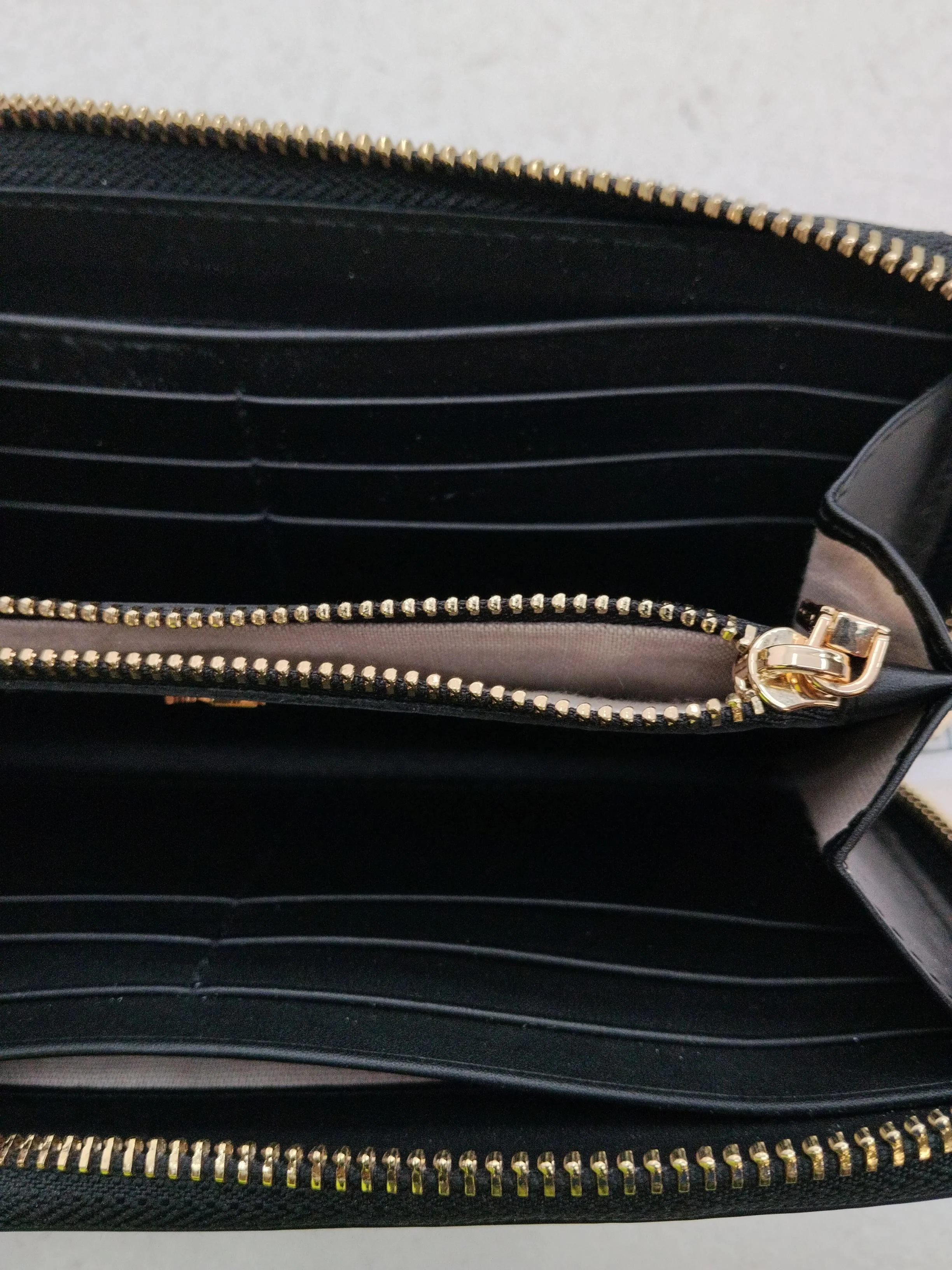 Radley Women's Wallet Black 100% Leather - Image 4