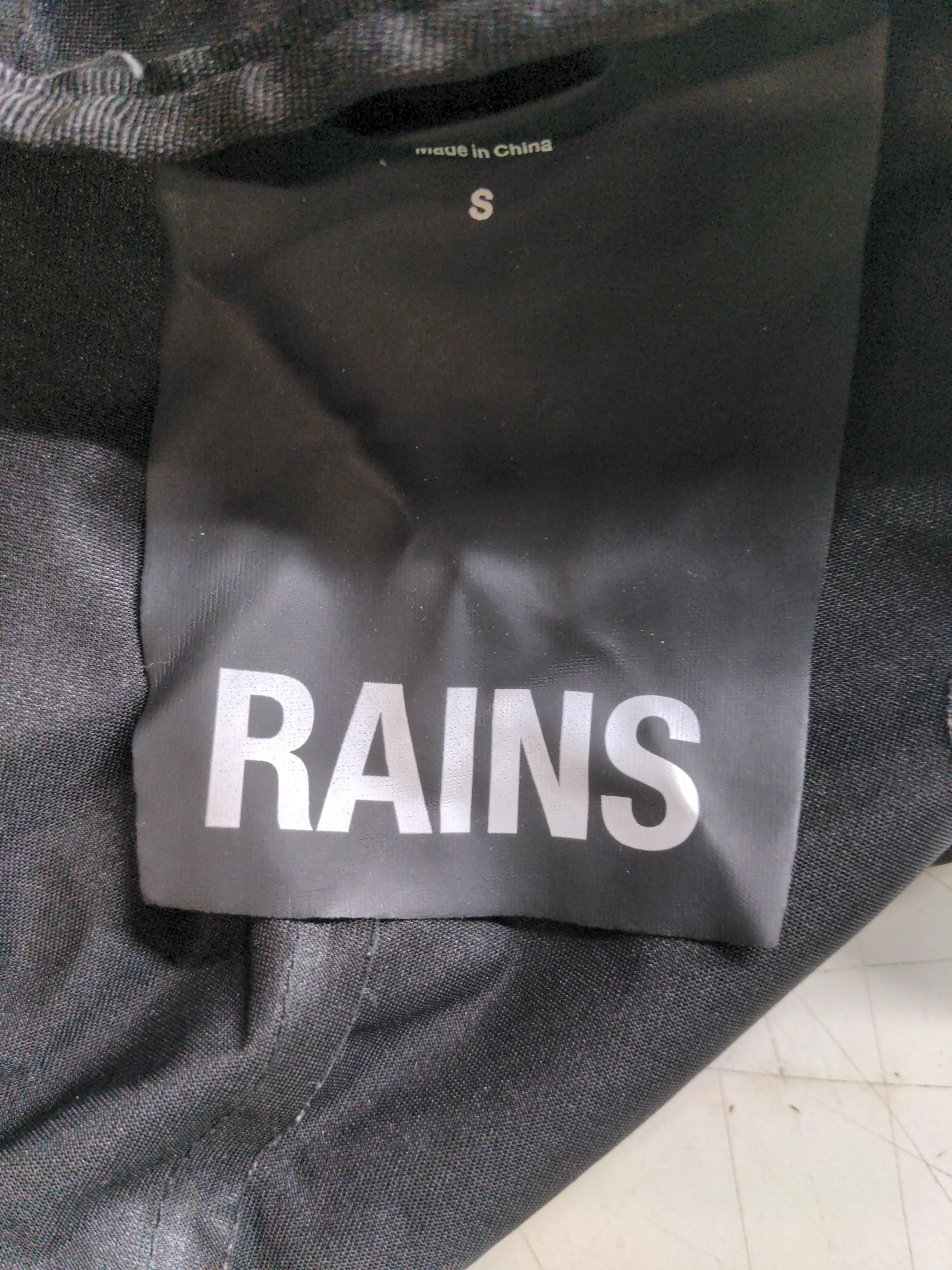 Rains Men's Coat S Black 100% Polyester Rain Coat - Image 6