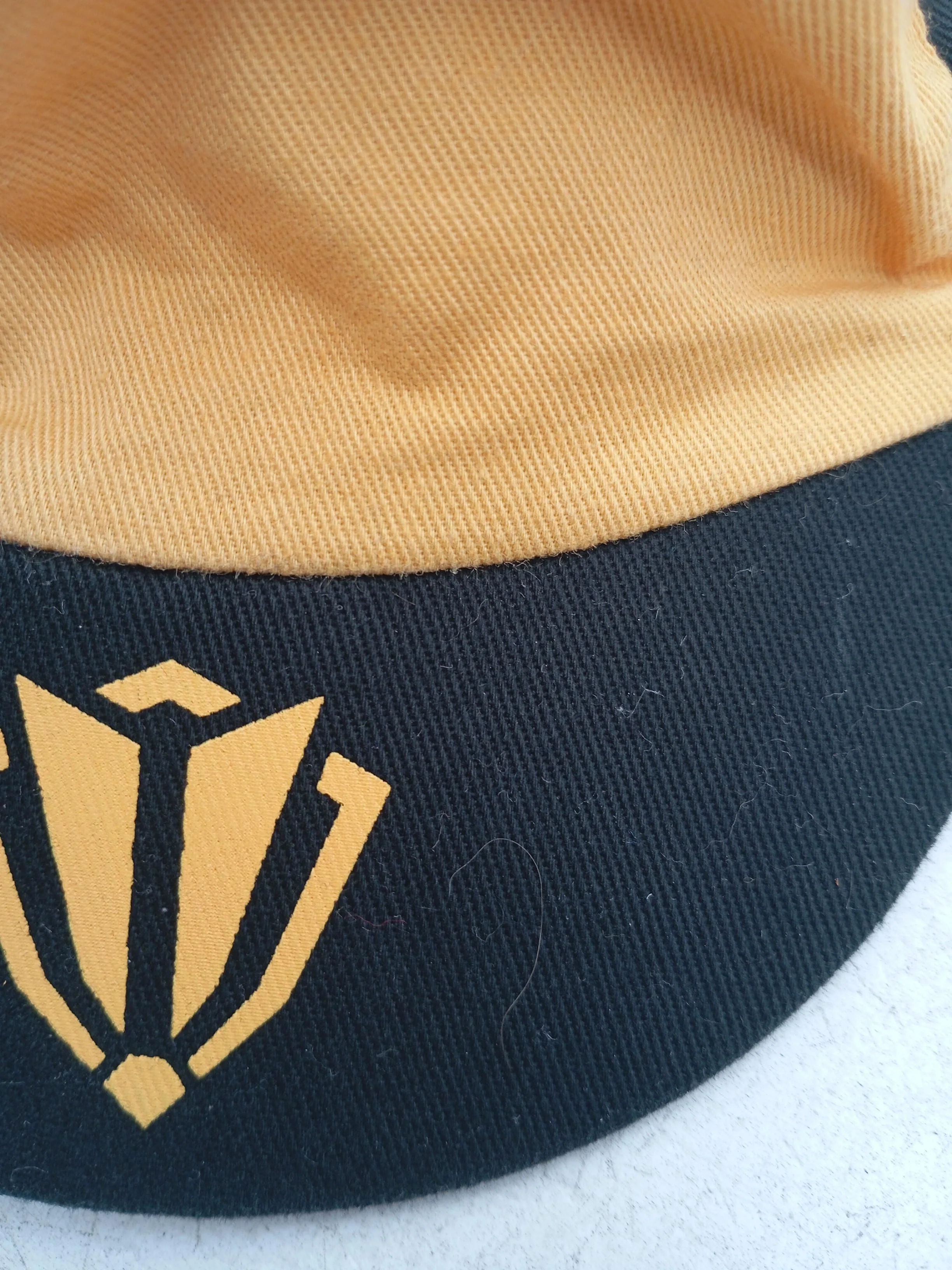 Rapha Men's Hat M Gold Striped 100% Cotton Beanie - Image 3