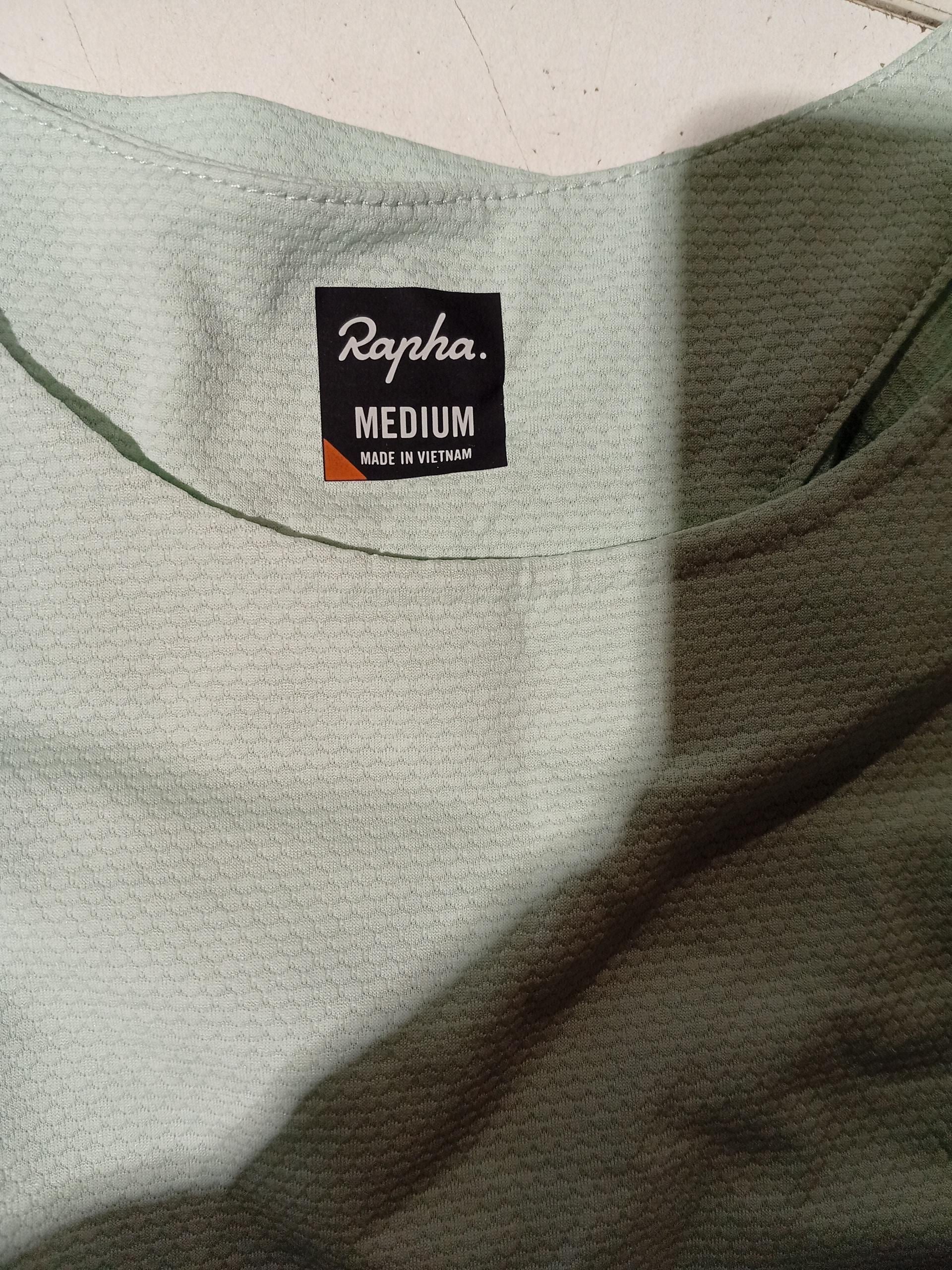 Rapha Men's T-Shirt M Green 100% Polyester Round Neck Basic - Image 5