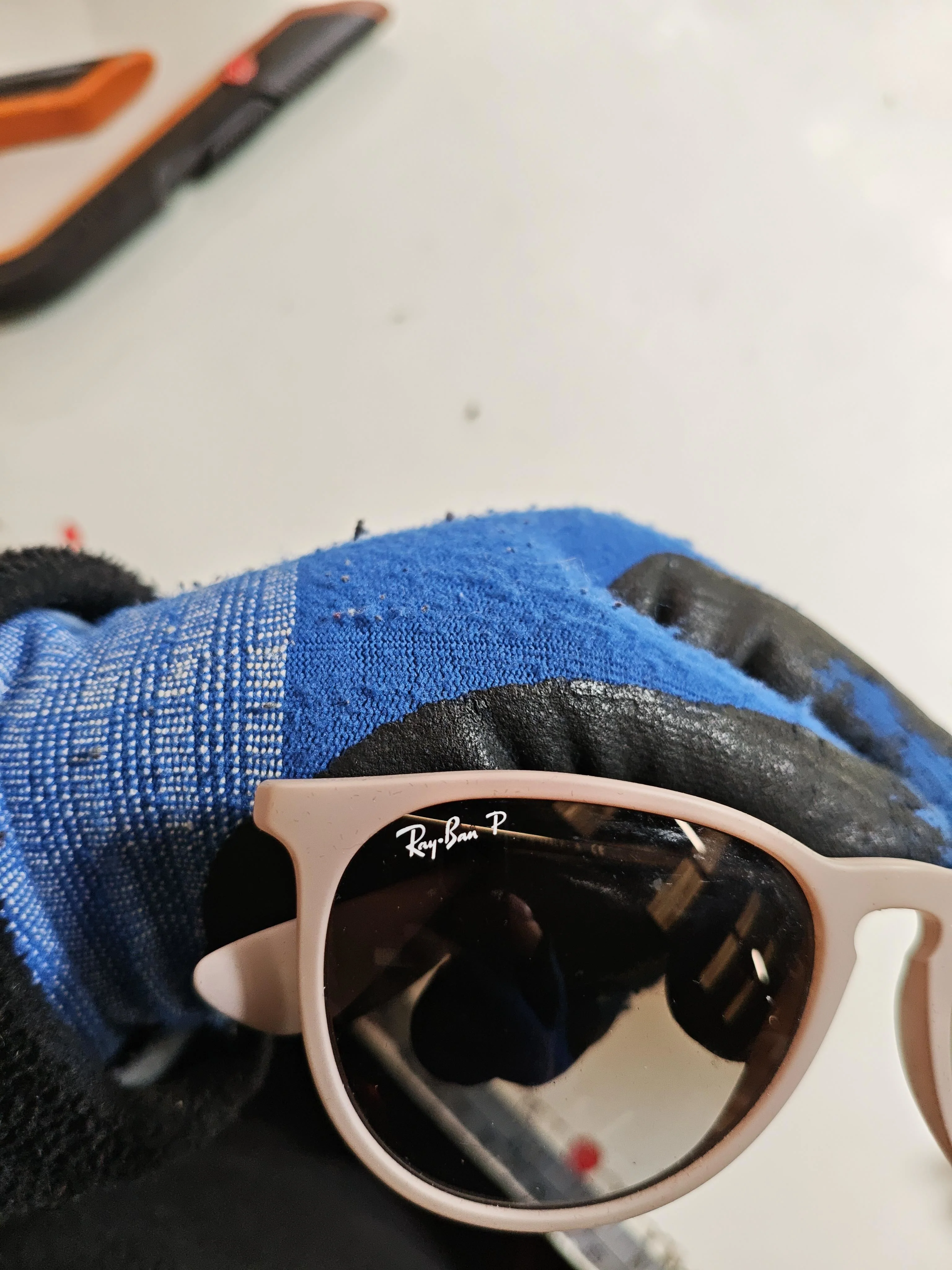 Ray-Ban Men's Sunglasses Tan Round - Image 5