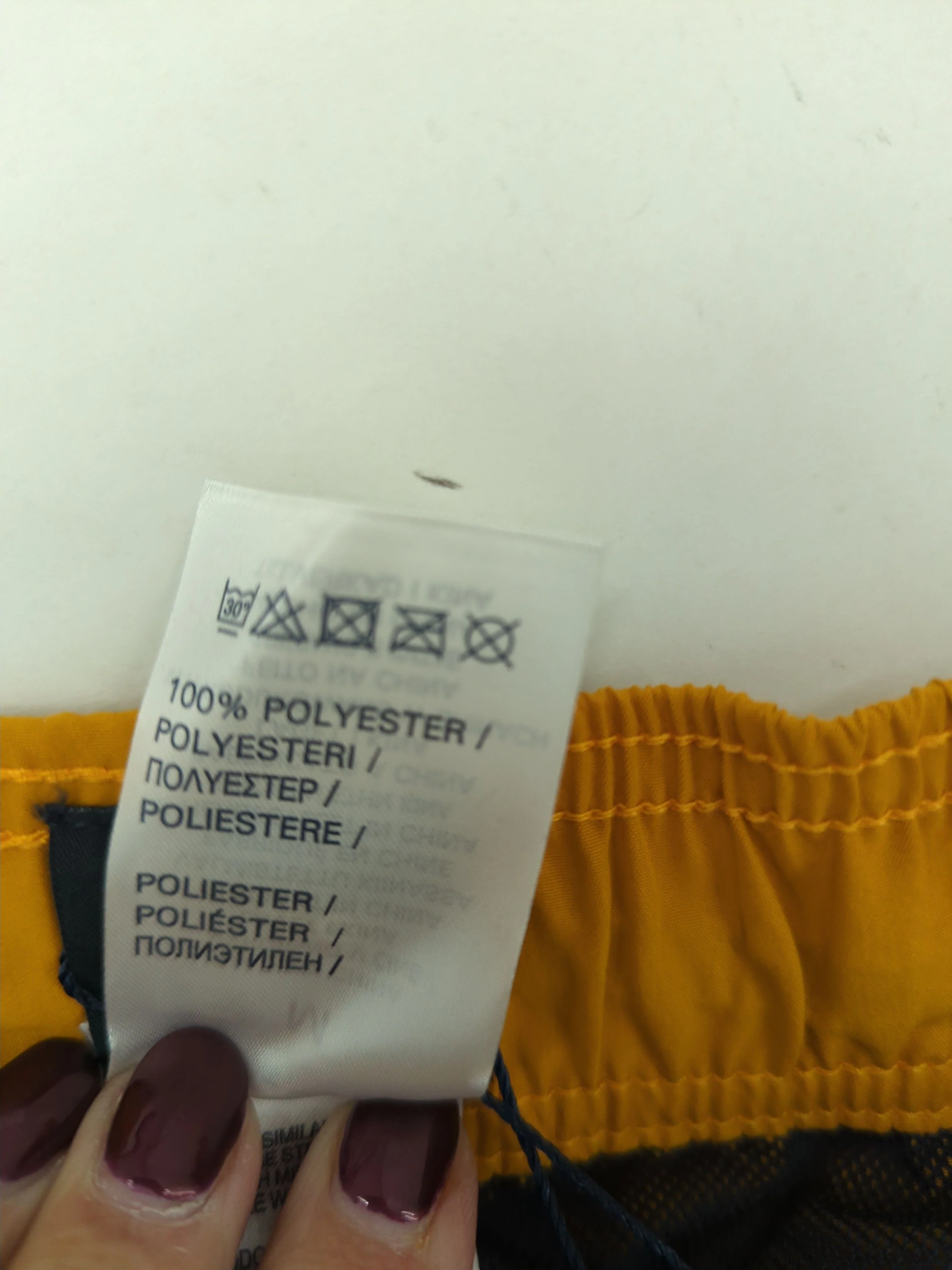 Reebok athletic swim trunks in yellow RRP £16 - Image 6
