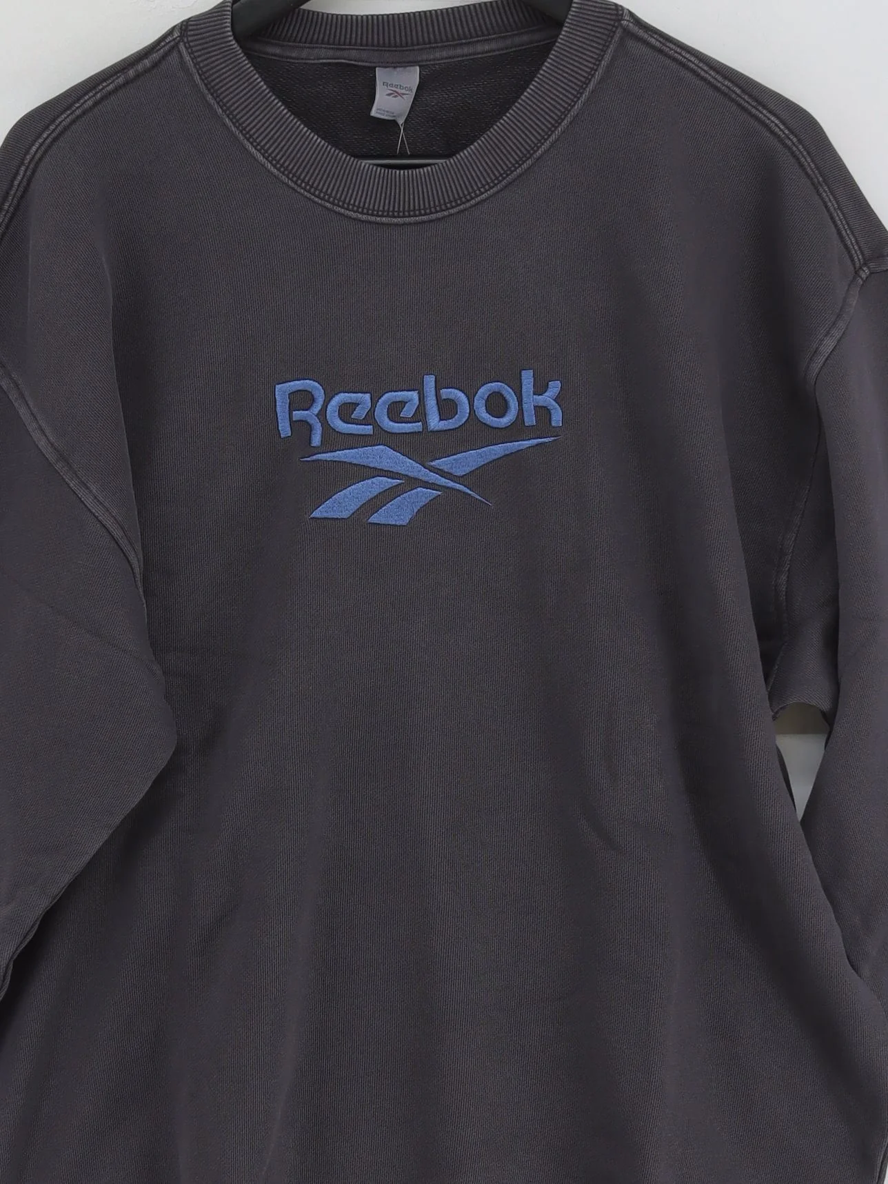 Reebok Men's Hoodie M Black Graphic Cotton with Elastane Pullover New with tags - Image 3
