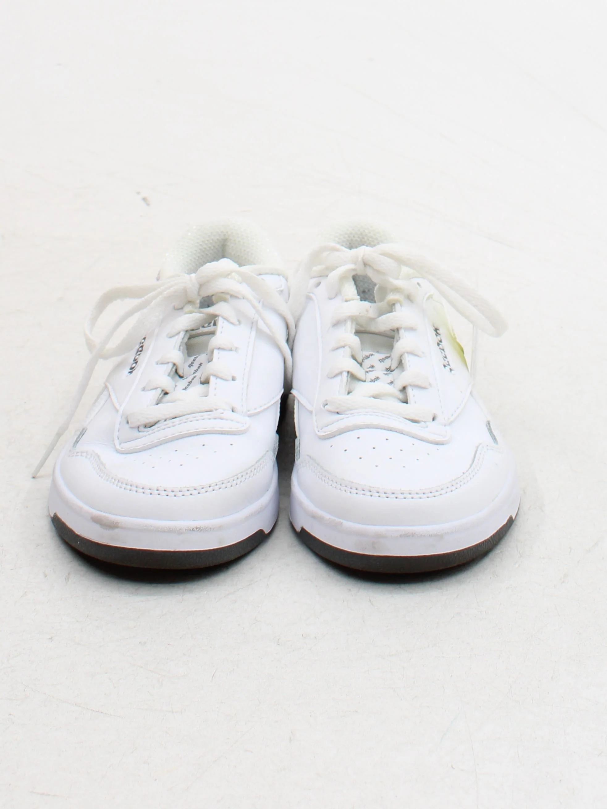 Reebok ROYALFOAMLITE Women's Trainers EF7735 UK3 EU35.5 US5.5 in White - Image 2