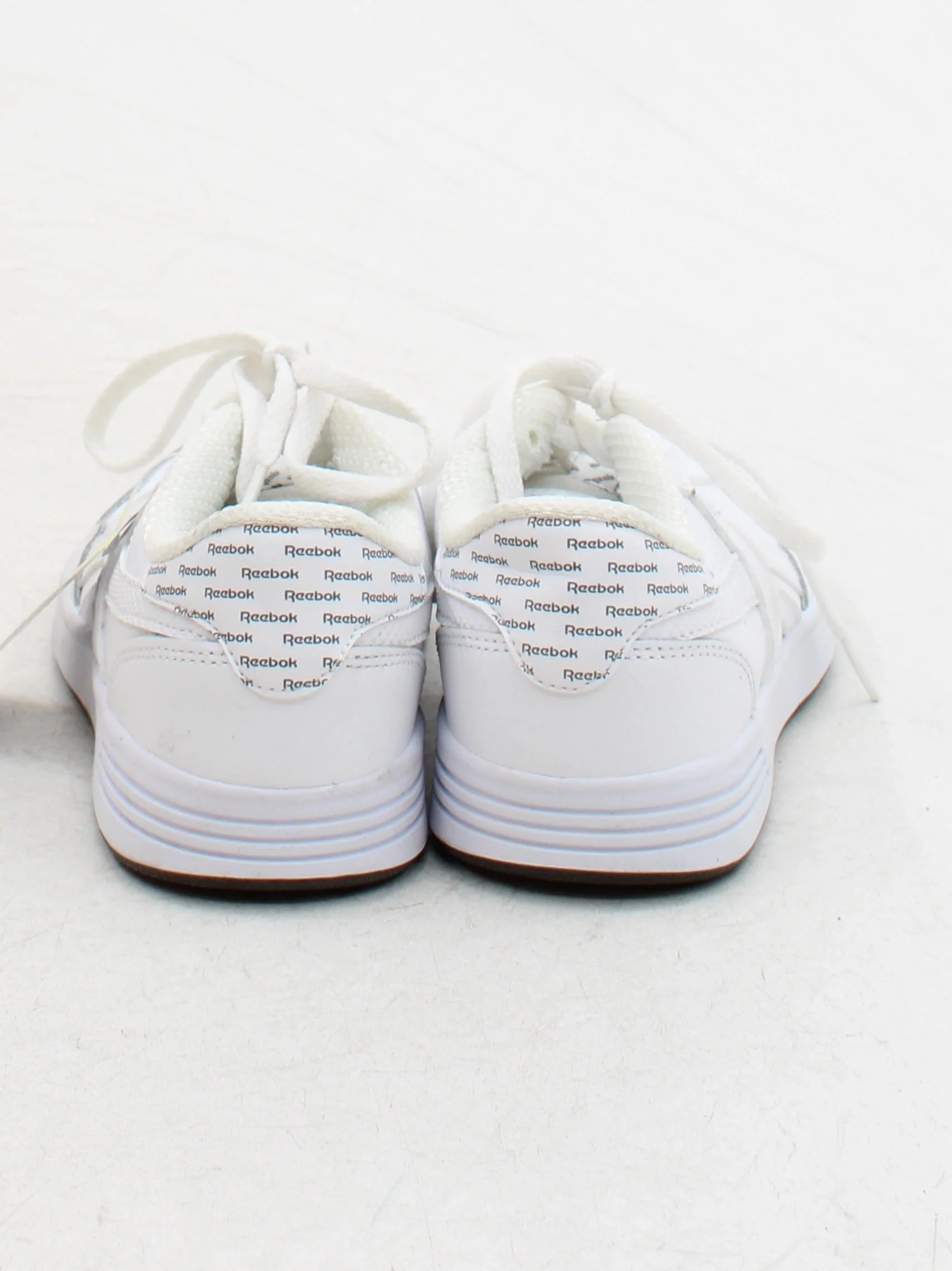 Reebok ROYALFOAMLITE Women's Trainers EF7735 UK3 EU35.5 US5.5 in White - Image 3