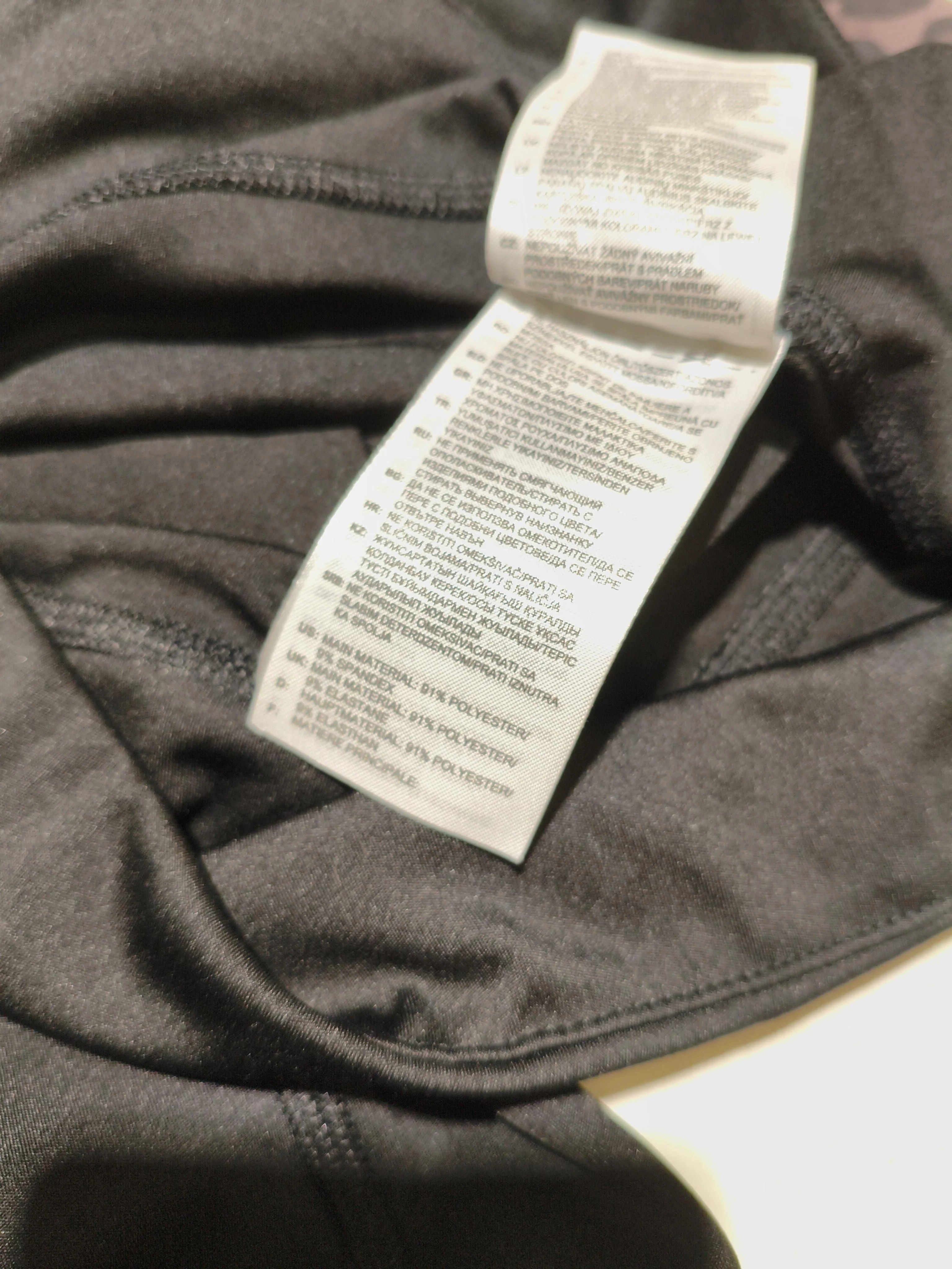 Reebok Women's Leggings L Black Animal Print Polyester with Spandex Full length - Image 6