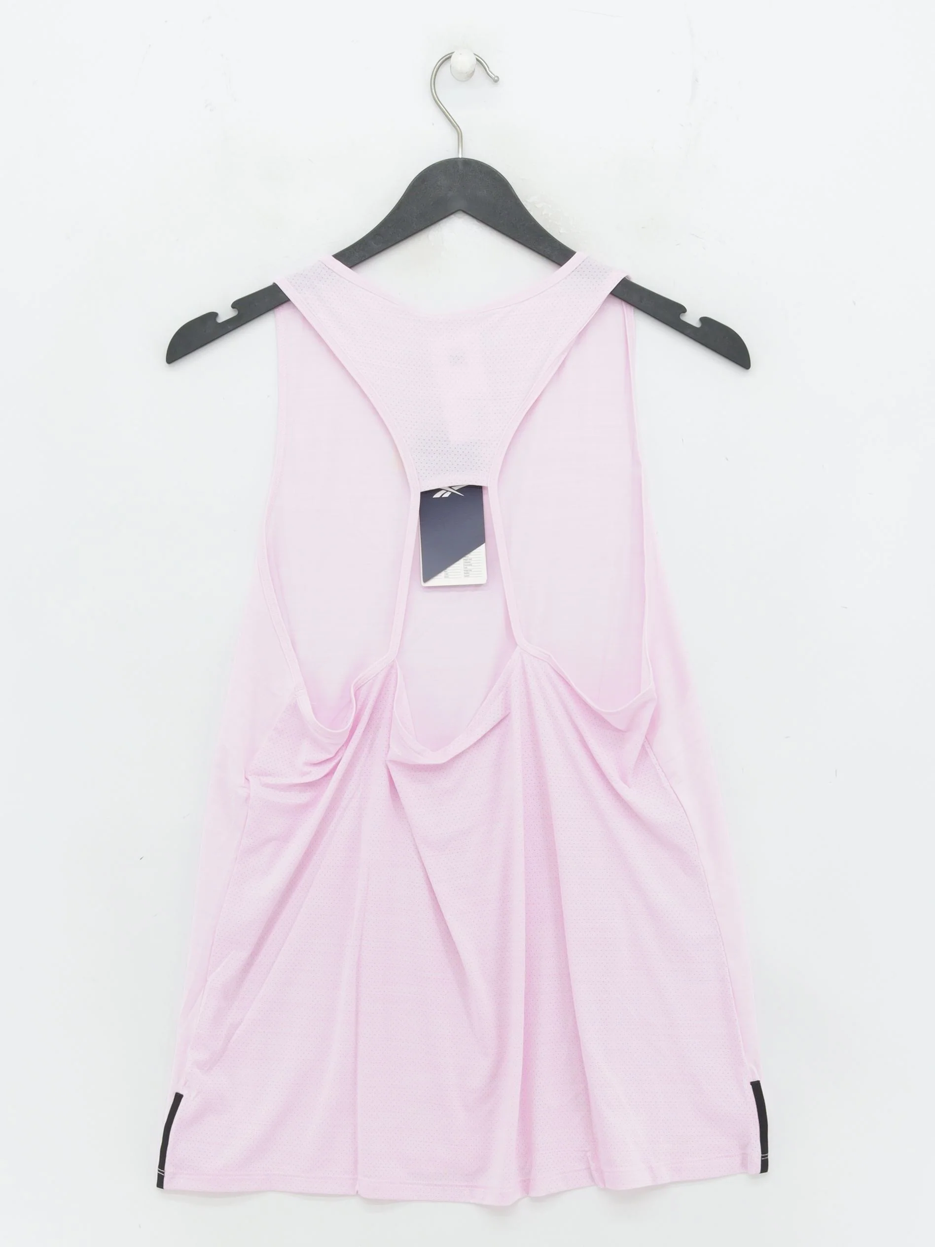 Reebok Women's T-Shirt L Pink Nylon with Spandex Sleeveless Basic New with tags - Image 2