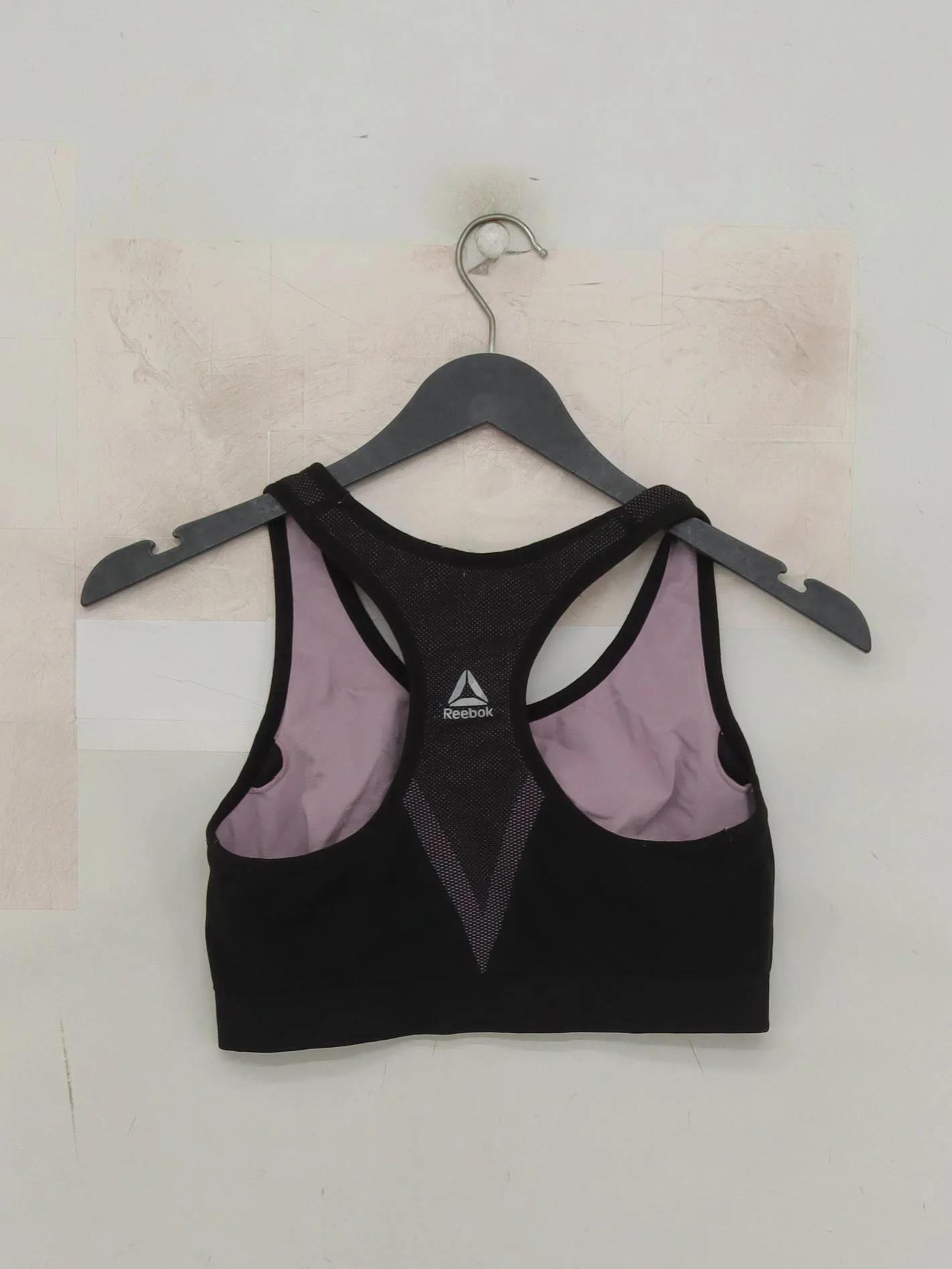 Reebok Women's T-Shirt M Black Polyester with Nylon, Spandex Sleeveless Basic - Image 2