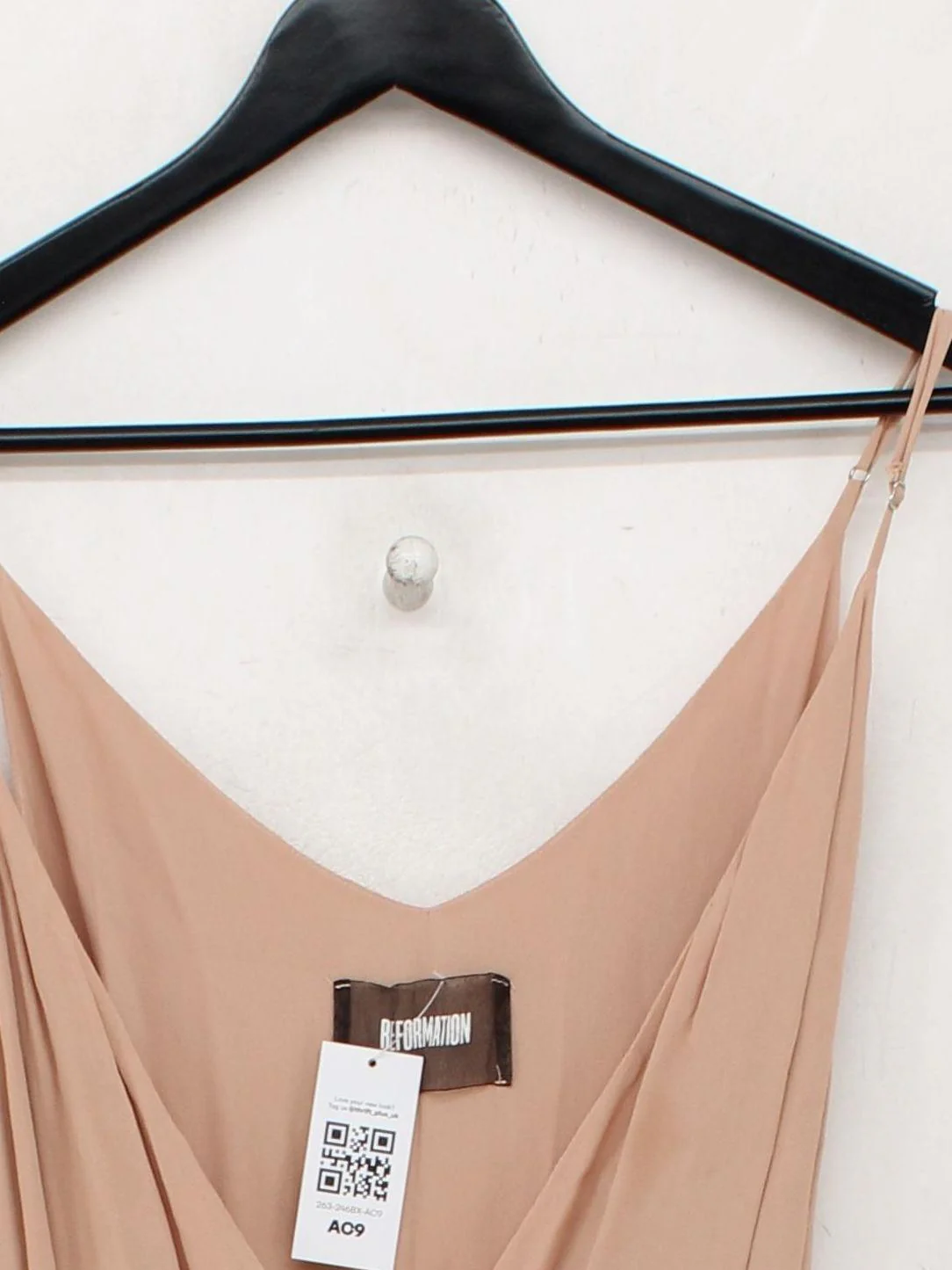 Reformation Wrap Midi Dress M in Tan - Image 3