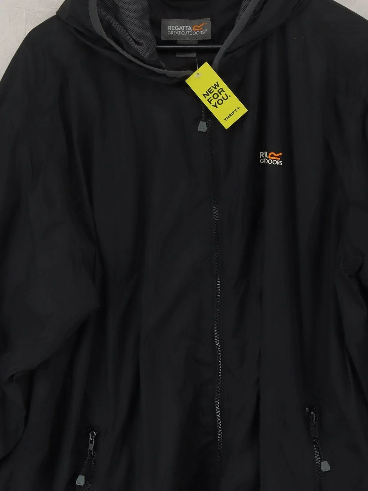 Regatta Windbreaker jacket black - Image 3