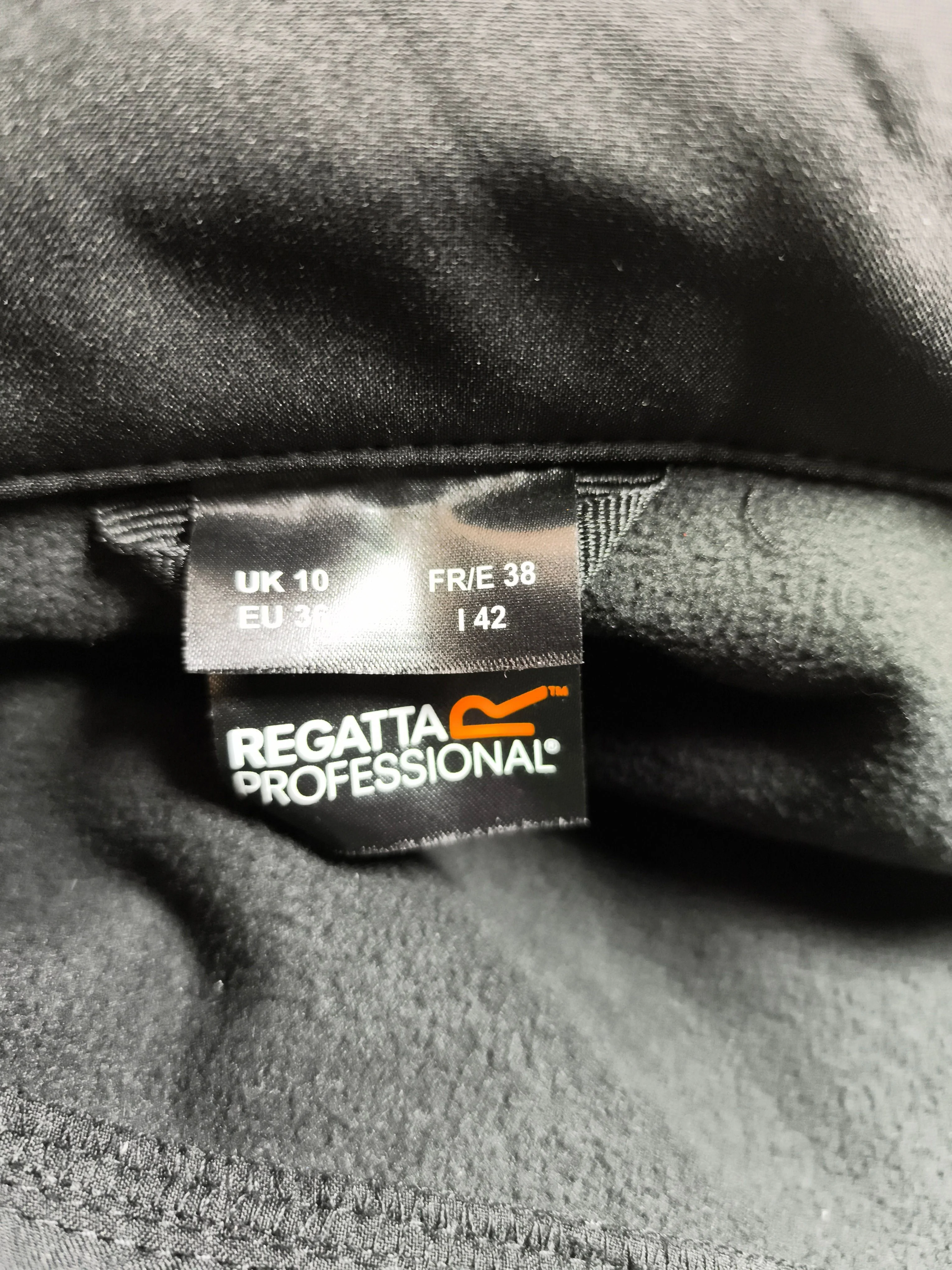 Regatta Windbreaker jacket black - Image 5