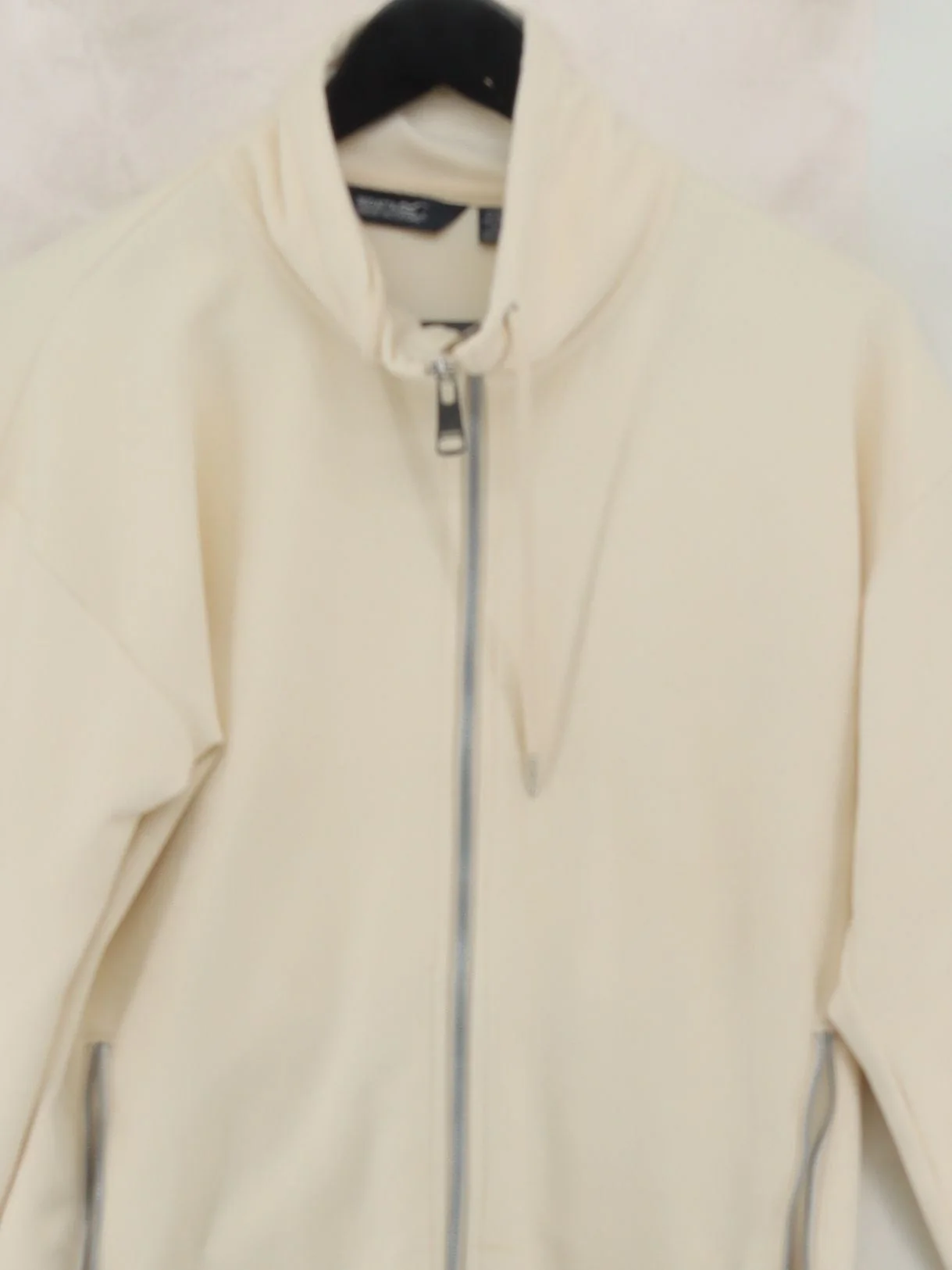 Regatta Women's Hoodie UK 10 Cream Polyester with Elastane Full Zip - Image 3