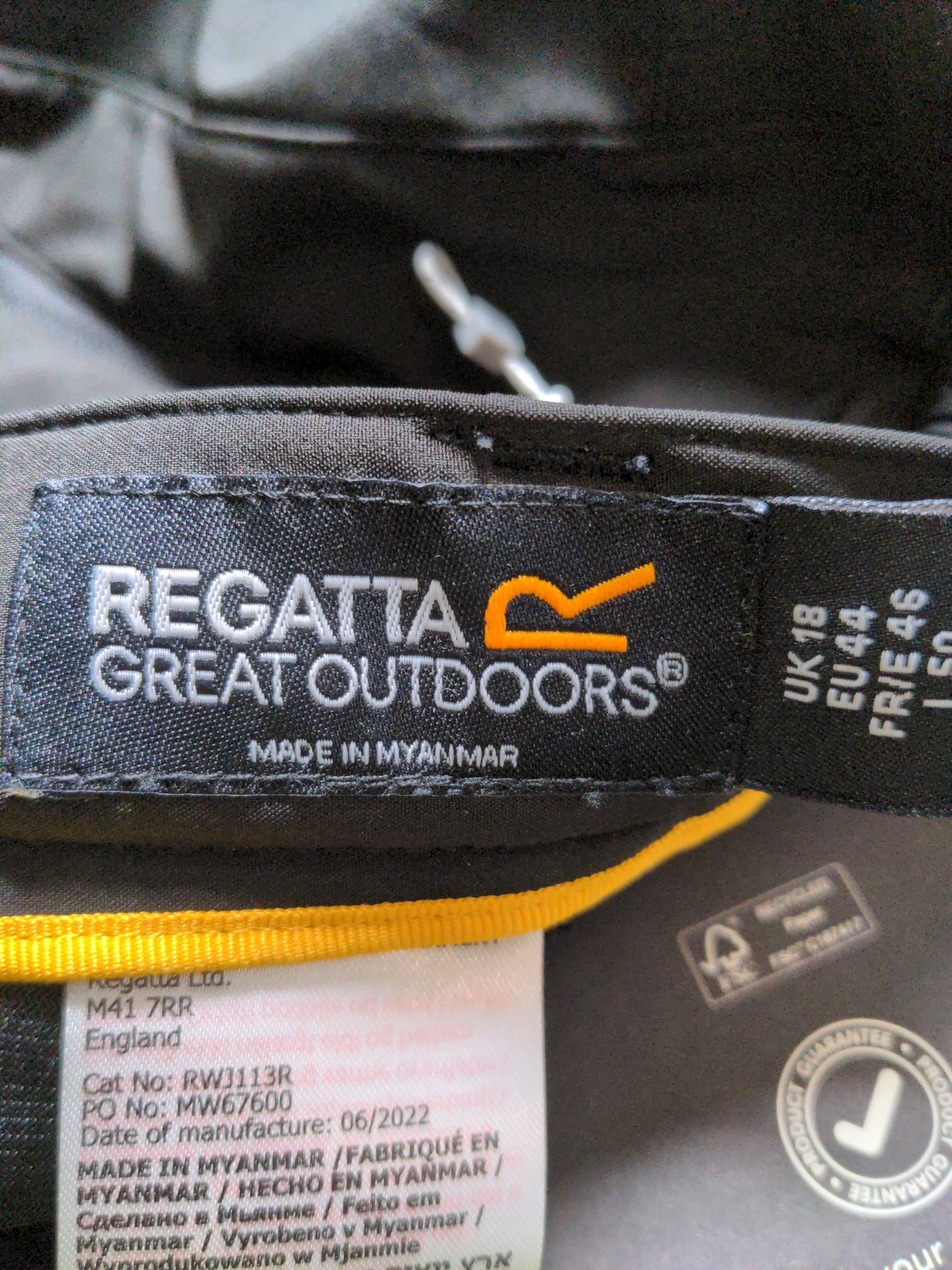 Regatta Women's Trousers UK 18 Black Polyester with Elastane Rain Trousers - Image 5