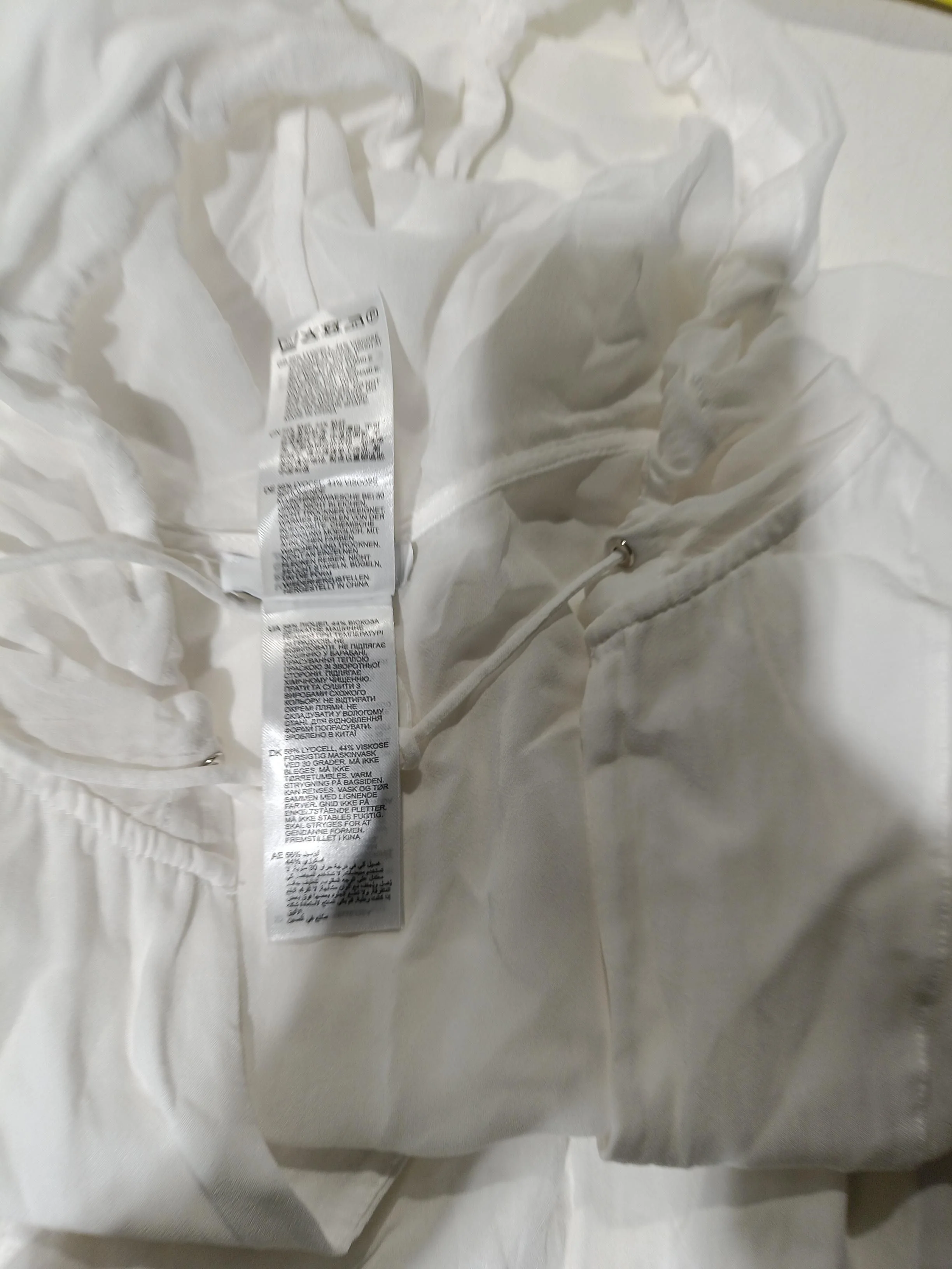 Reiss Women's Hoodie M White Polyester with Elastane Pullover - Image 7