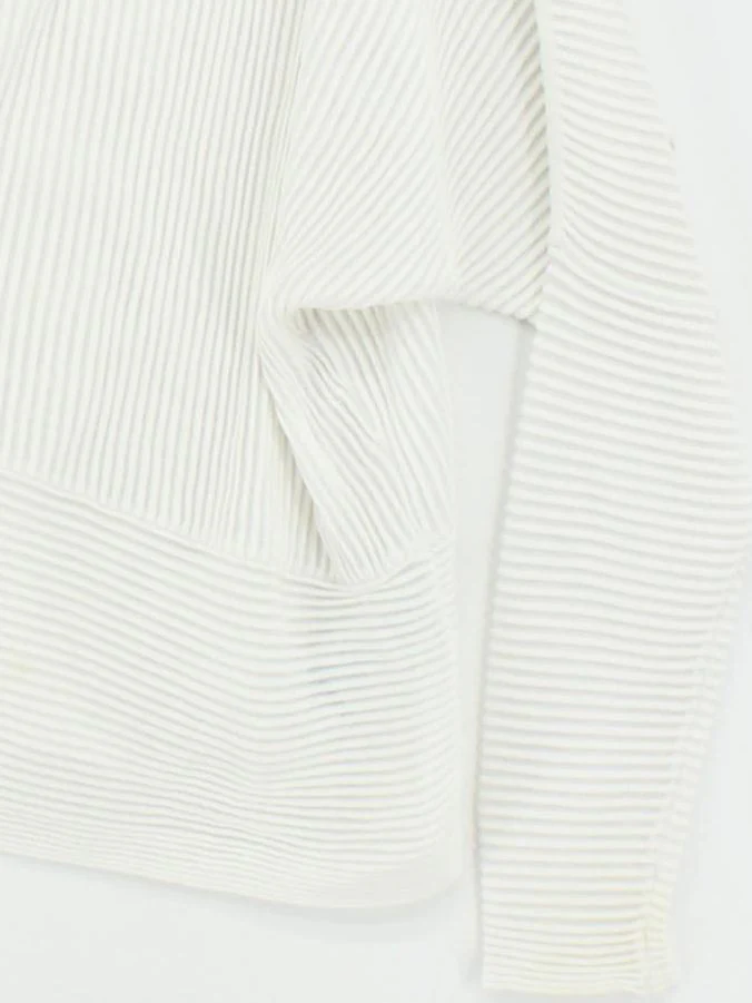 Reiss Women's Jumper M White Viscose with Polyamide V-Neck Pullover - Image 4