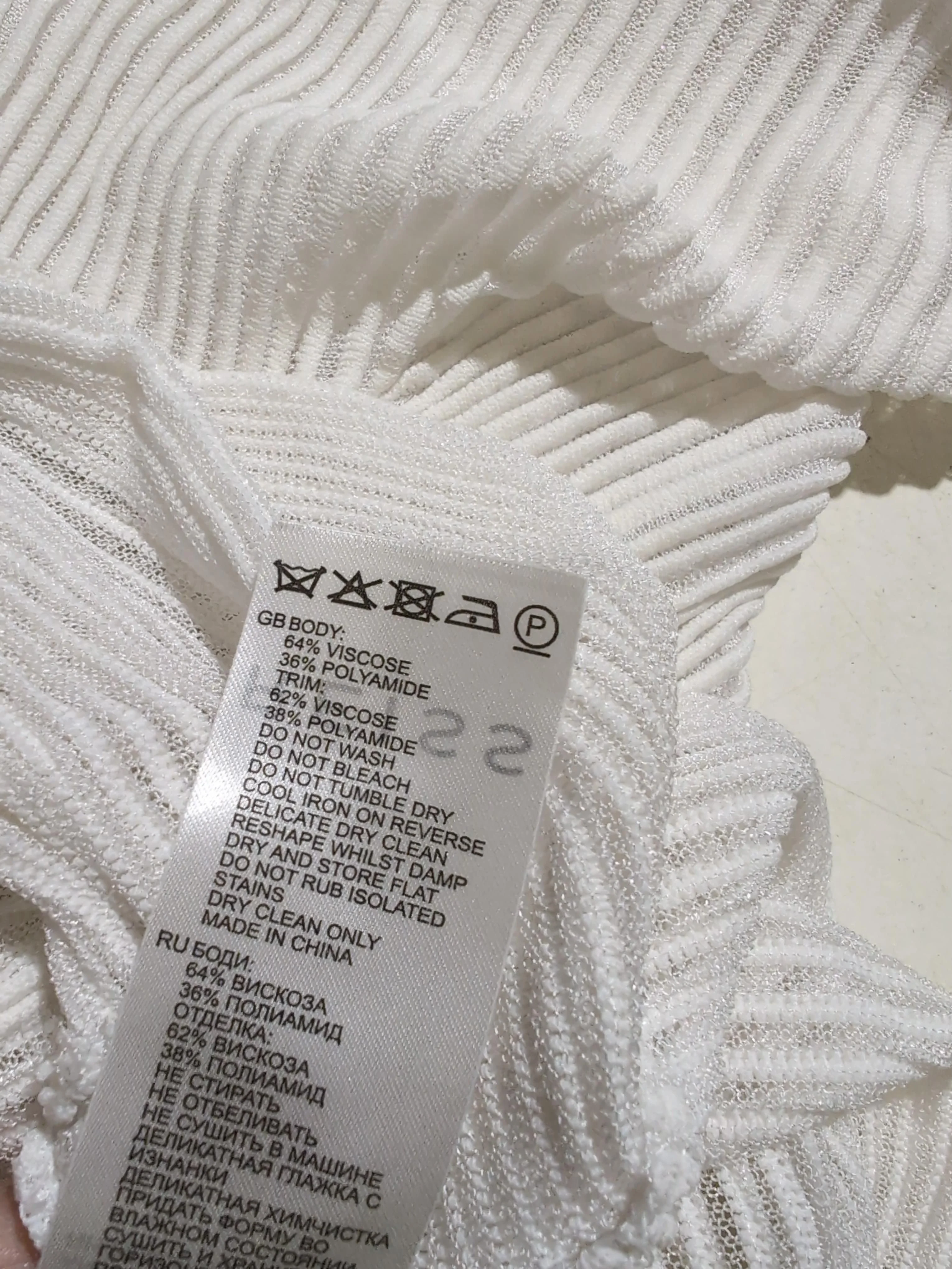 Reiss Women's Jumper M White Viscose with Polyamide V-Neck Pullover - Image 7