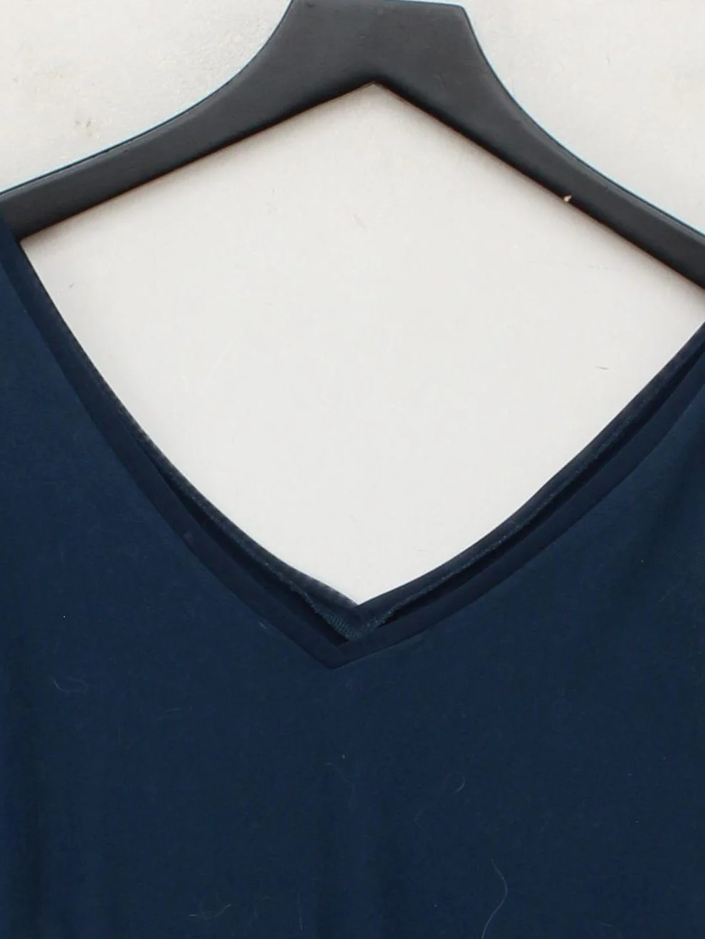 Reiss Women's T-Shirt M Blue Viscose with Elastane Sleeveless V-Neck Basic - Image 3