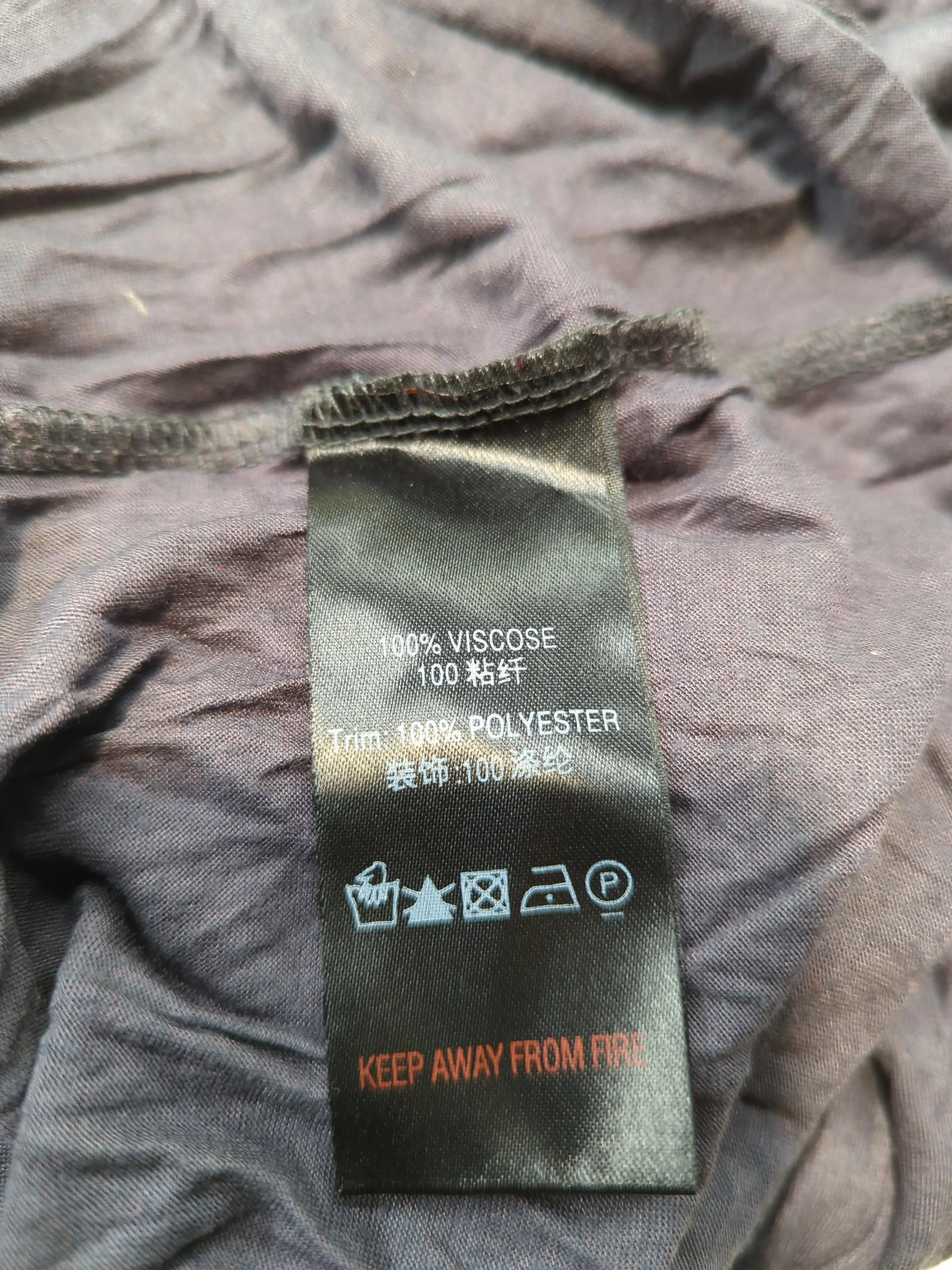 Reiss Women's T-Shirt M Grey Viscose with Polyester Short Sleeve V-Neck Basic - Image 6