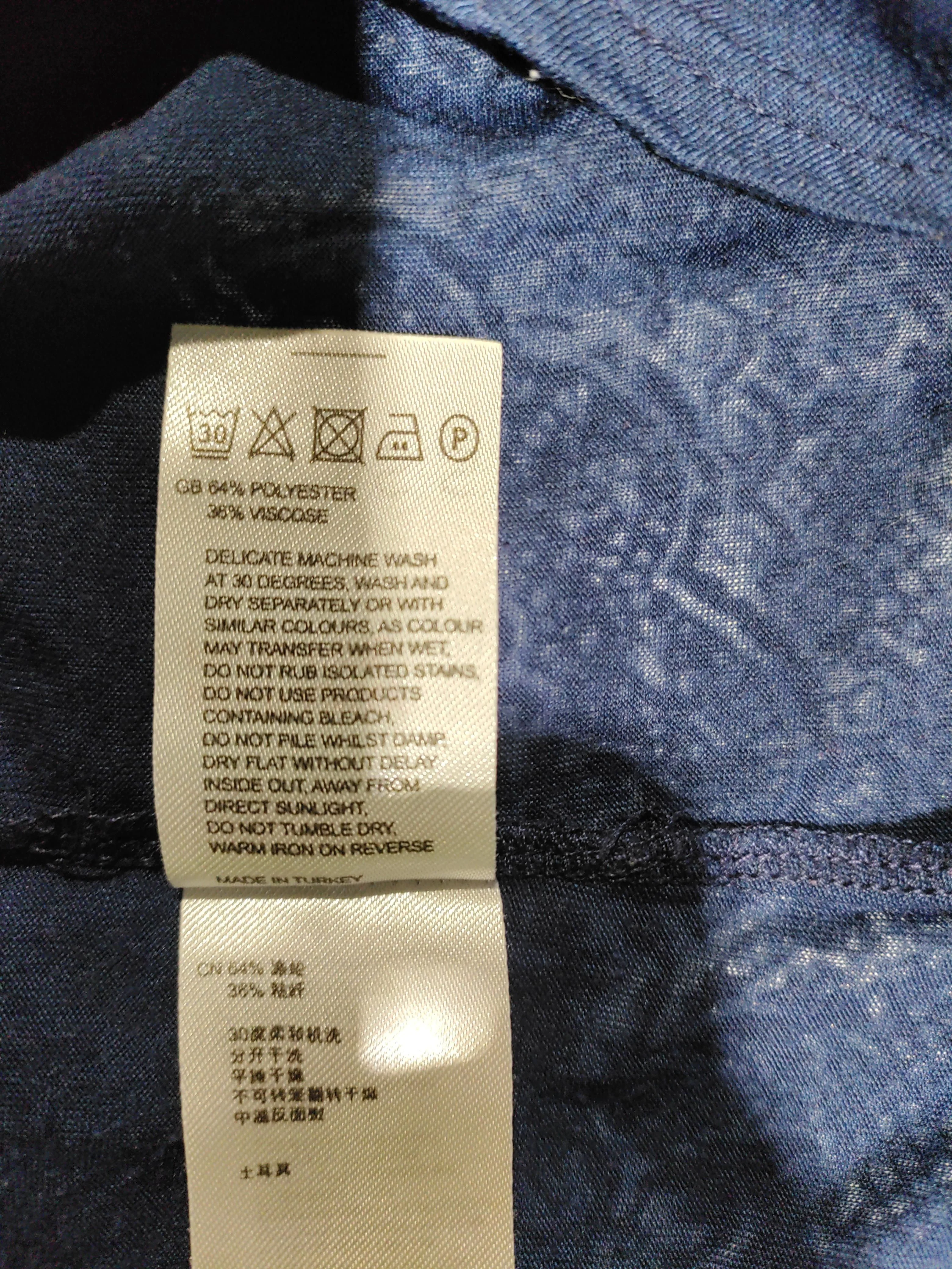 Reiss Women's T-Shirt S Blue Polyester with Viscose Short Sleeve V-Neck Basic - Image 7