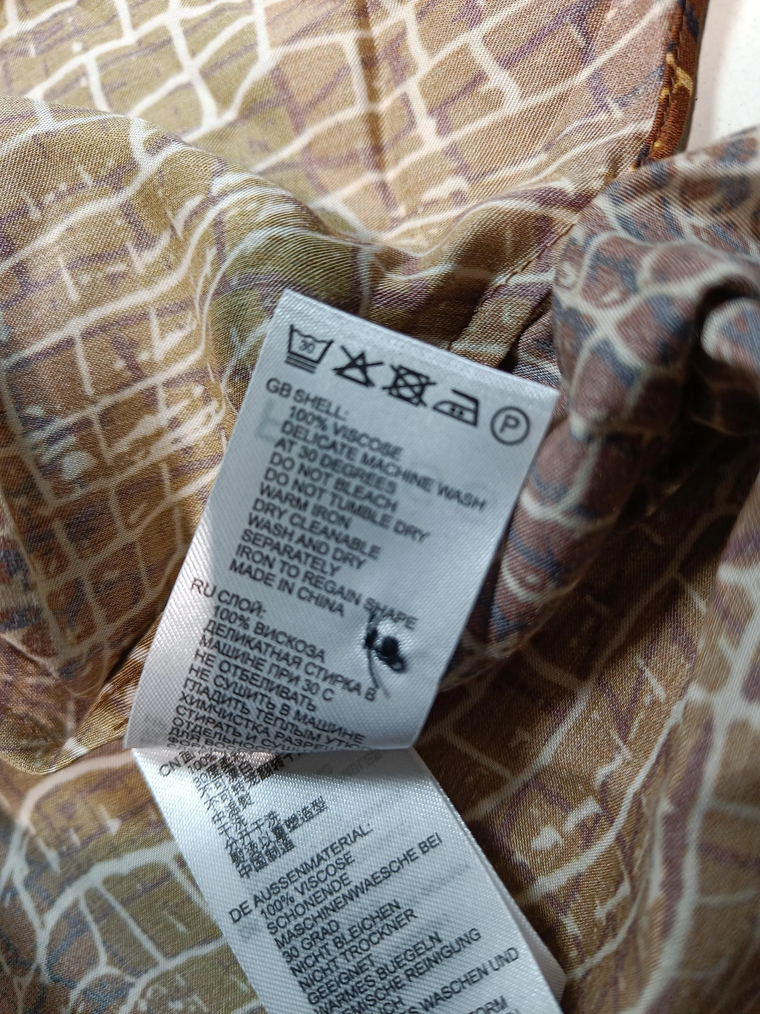Reiss Women's Top S Multi Animal Print 100% Viscose Sleeveless Round Neck Basic - Image 6