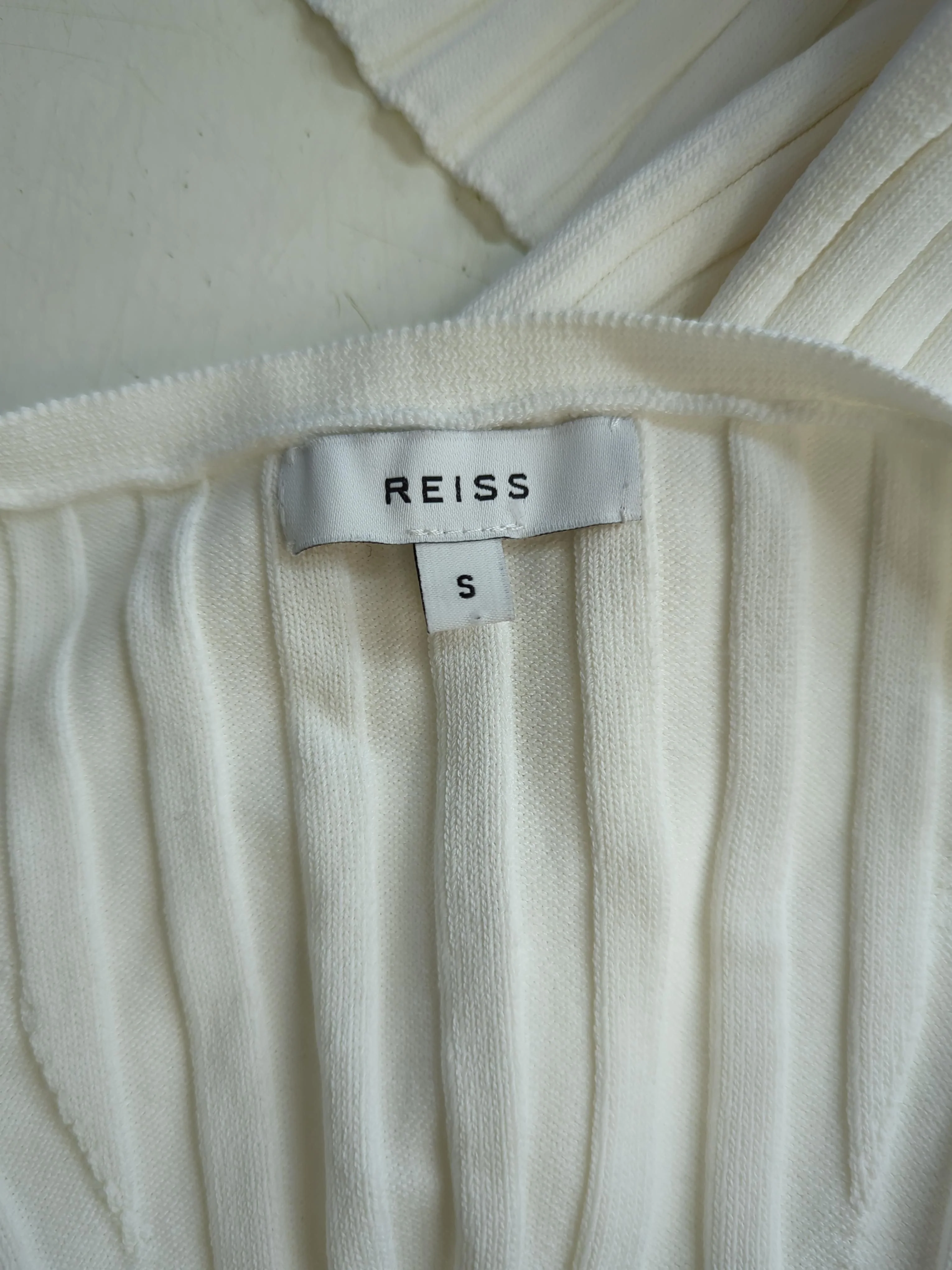 Reiss Women's Top S White Viscose with Nylon, Elastane Short Sleeve V-Neck Basic - Image 5