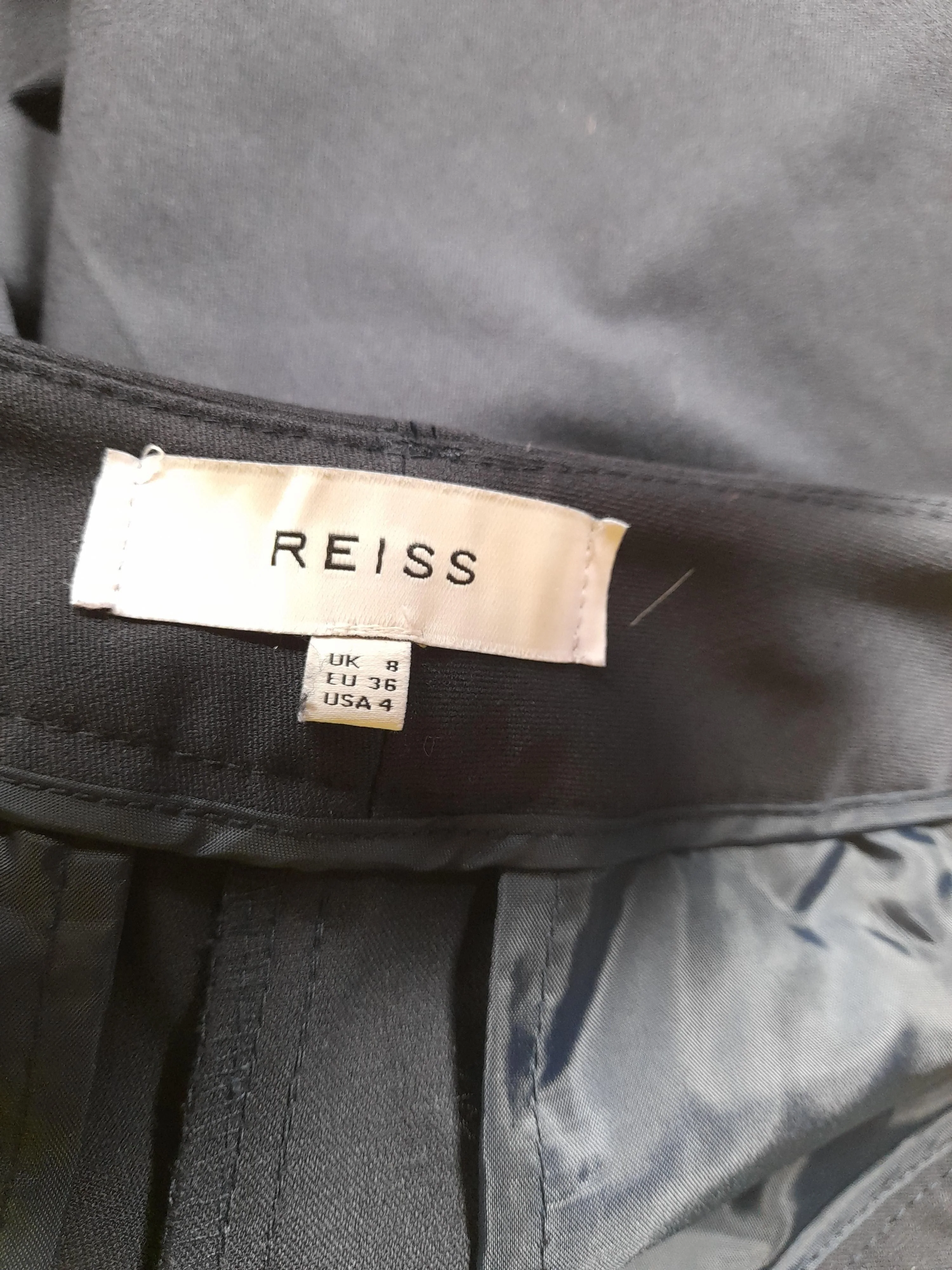 Reiss Women's Trousers UK 8 Black Polyester with Viscose, Elastane Chino - Image 5