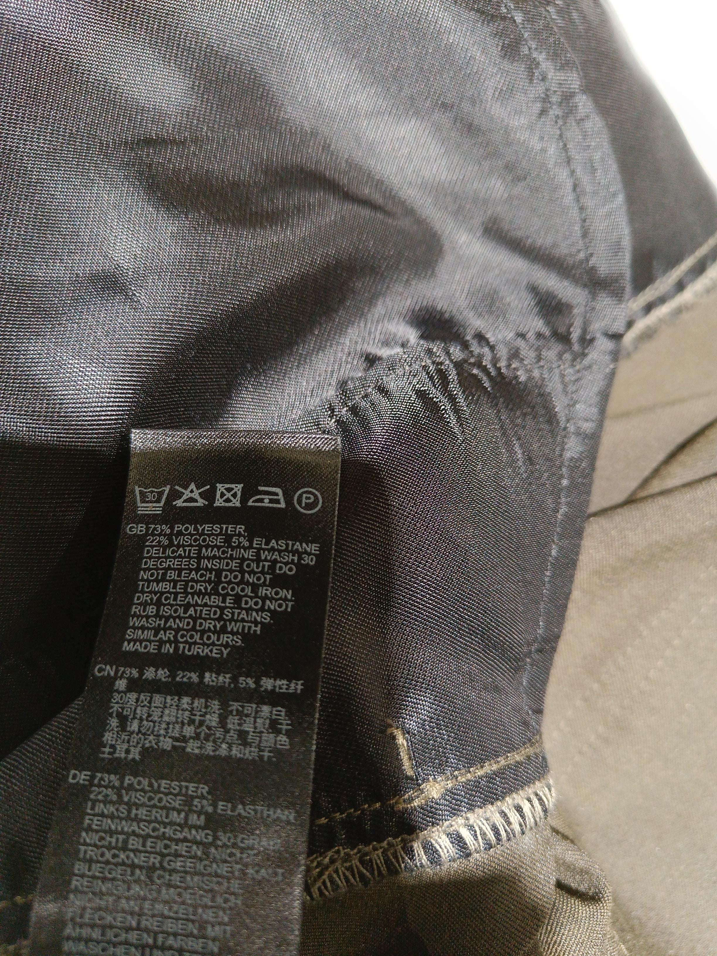 Reiss Women's Trousers UK 8 Green Polyester with Viscose, Elastane Cropped - Image 7