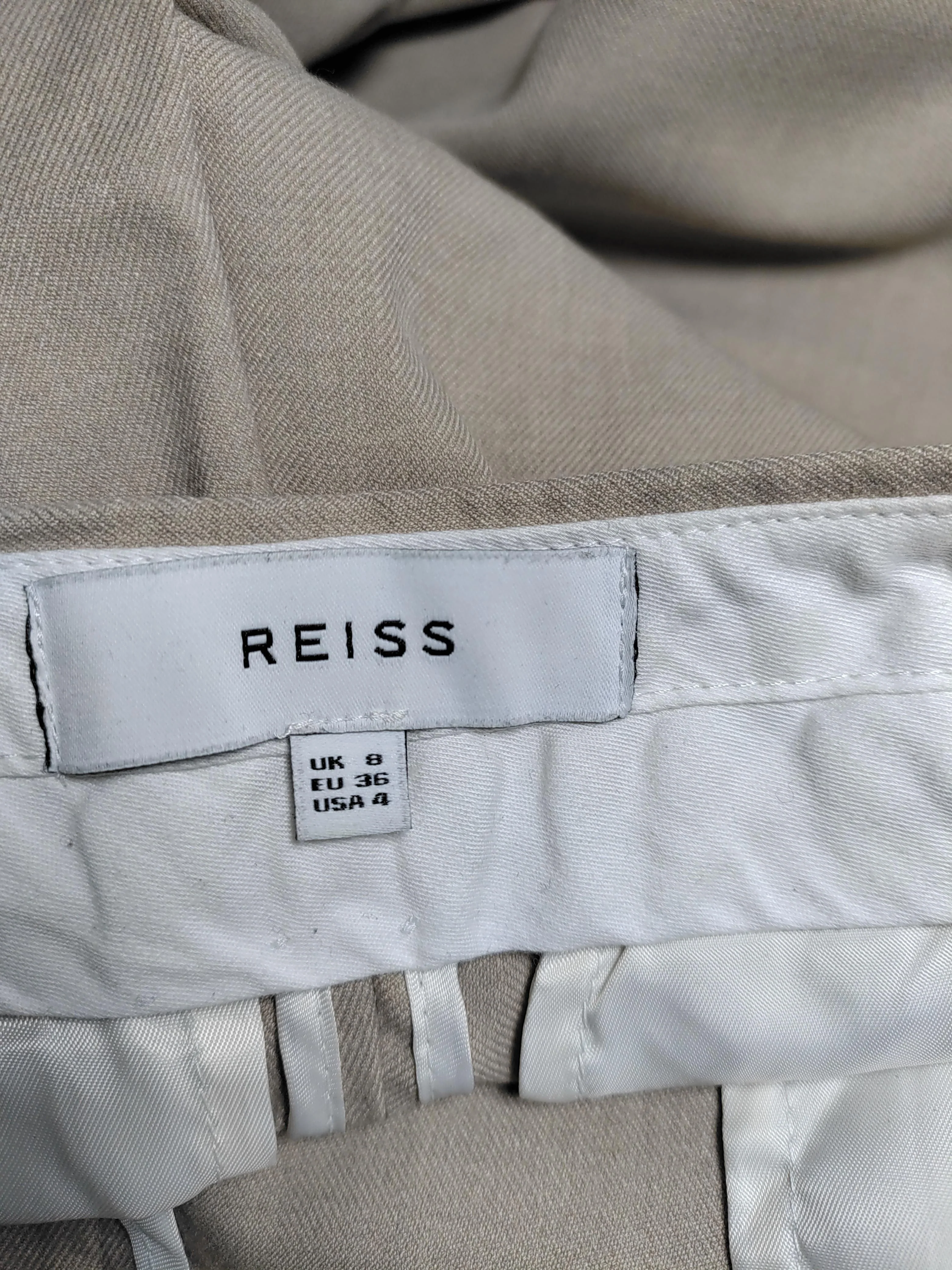 Reiss Women's Trousers UK 8 Tan Polyester with Viscose, Elastane Cropped - Image 6