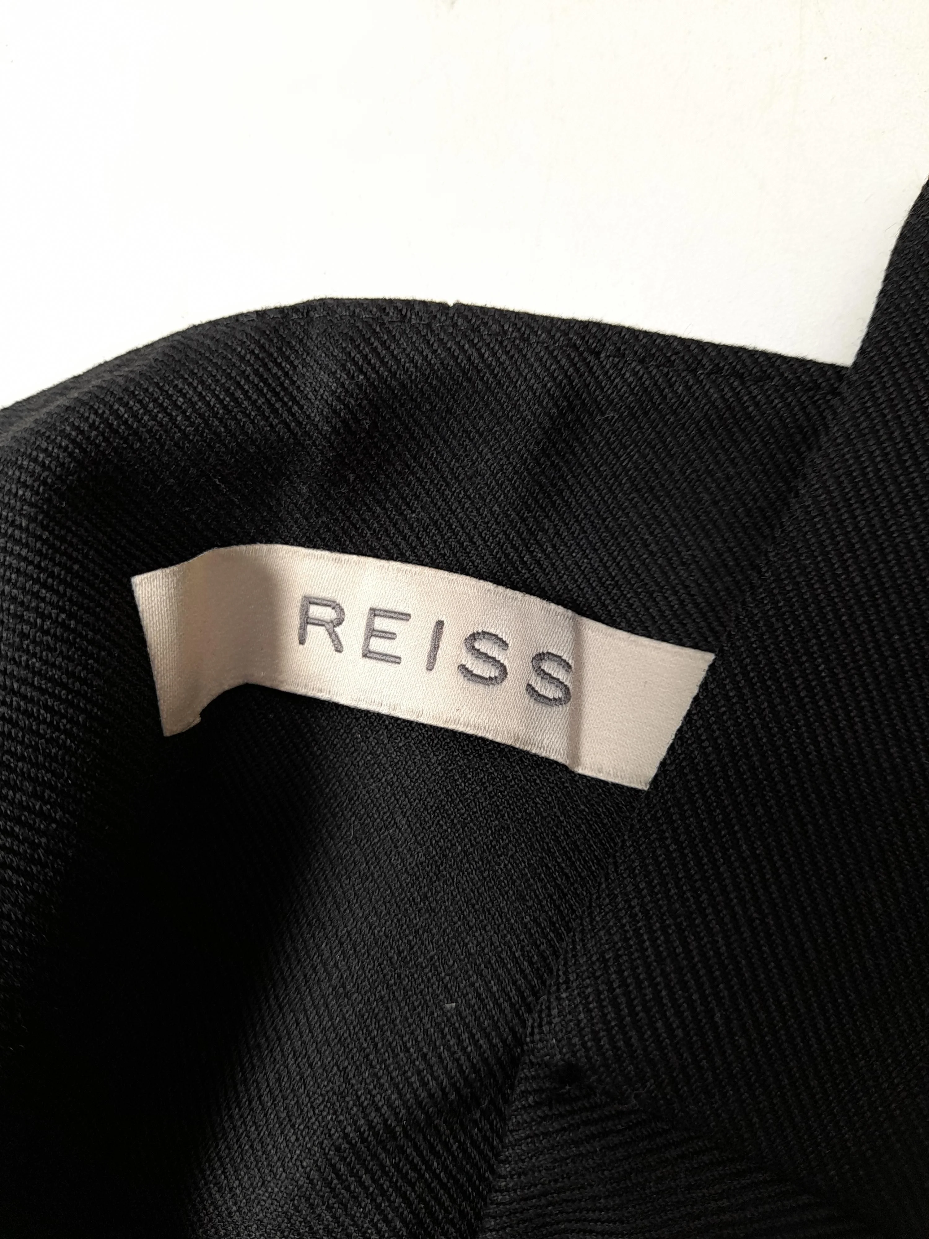 Reiss Women's Trousers XXS Black Polyester with Viscose, Elastane Cropped - Image 6